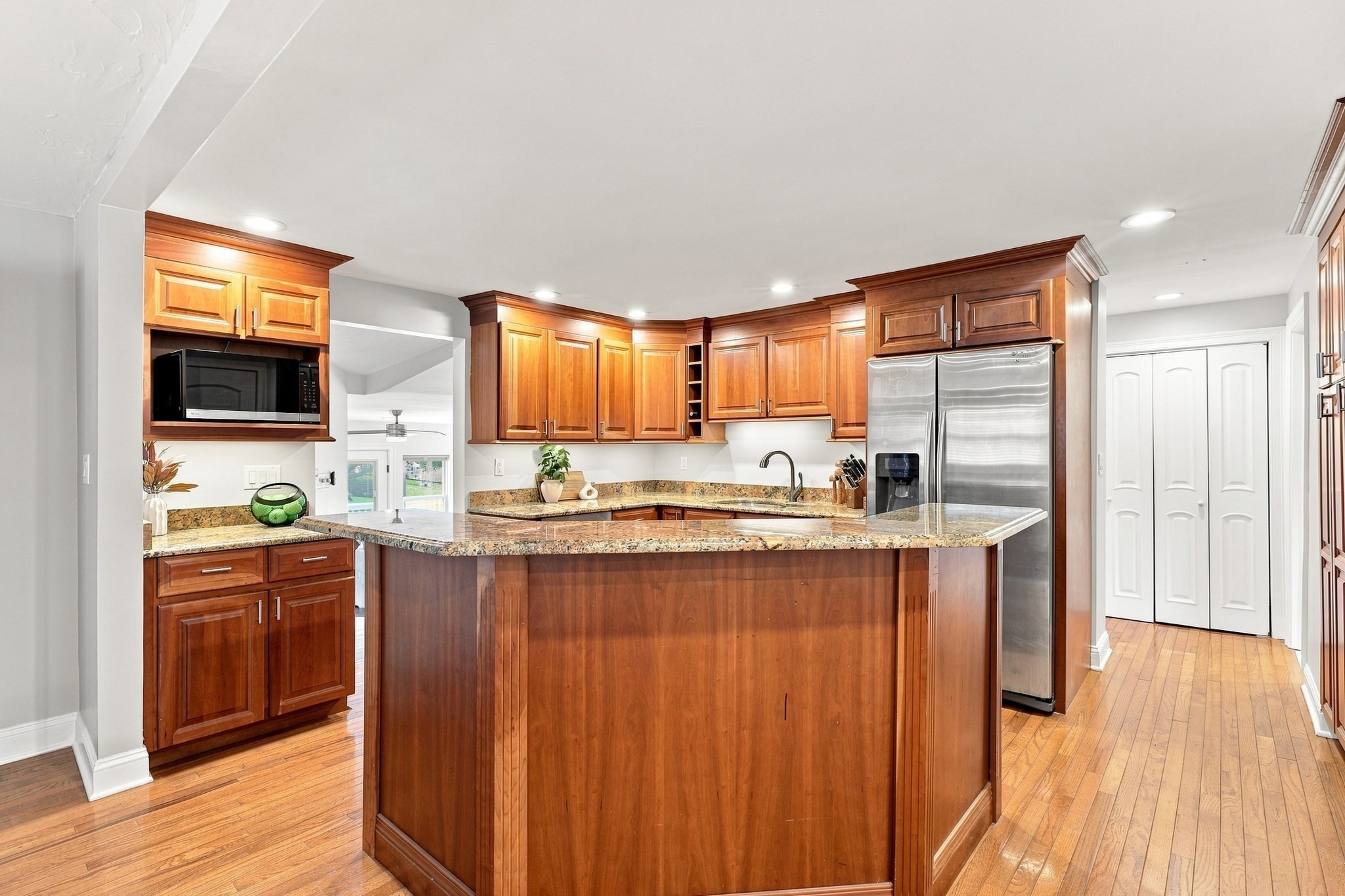 181 Flagg Street Property Photo 7
