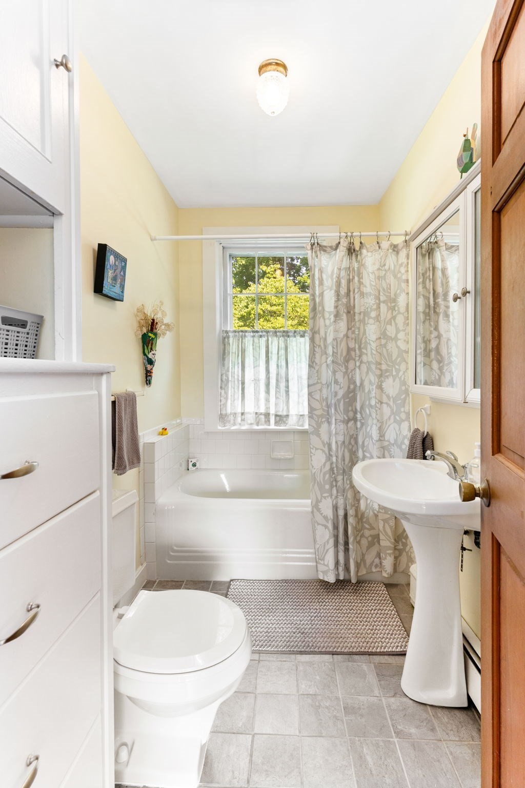 3 Howard St Property Photo 18