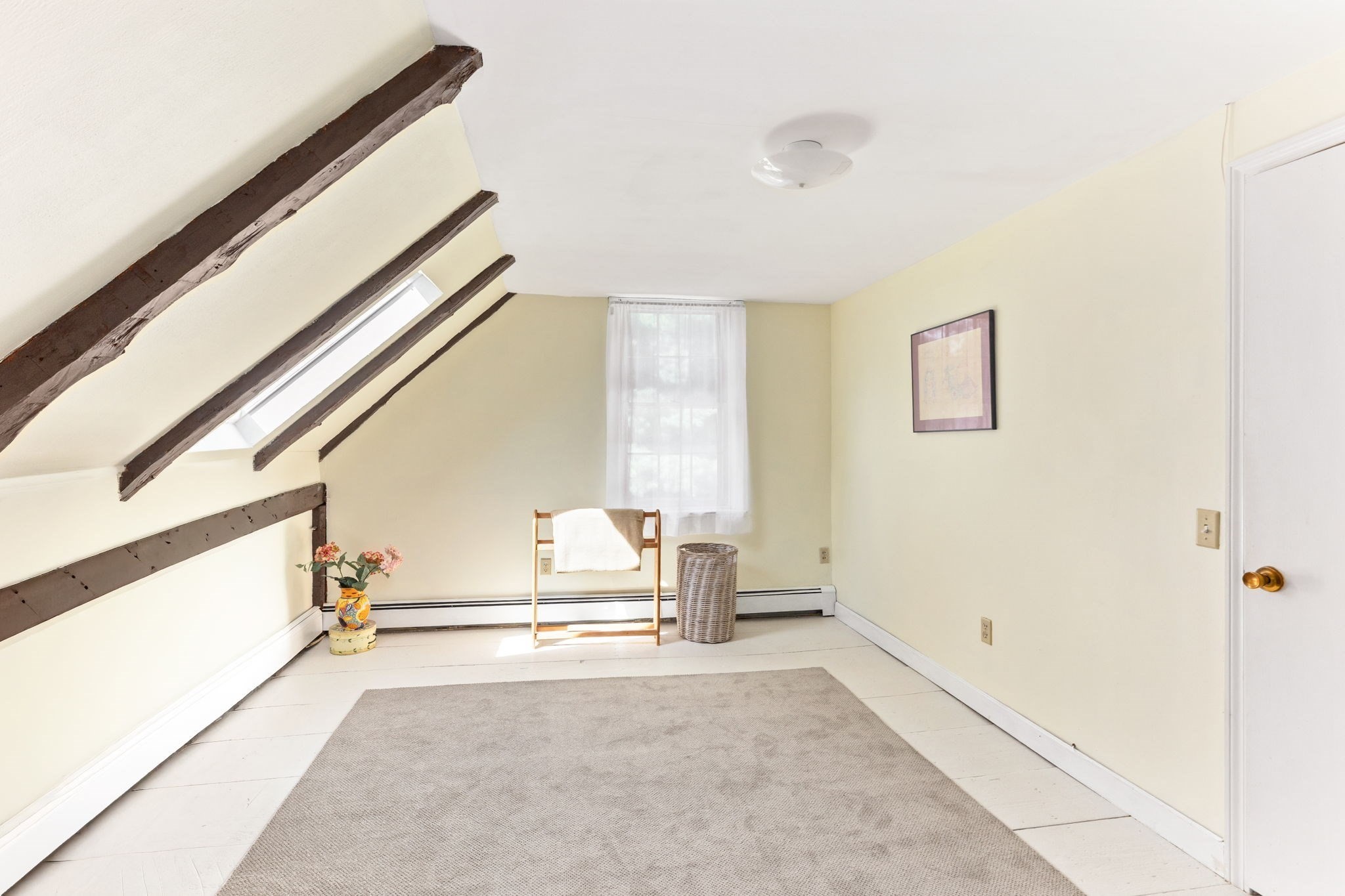 3 Howard St Property Photo 29