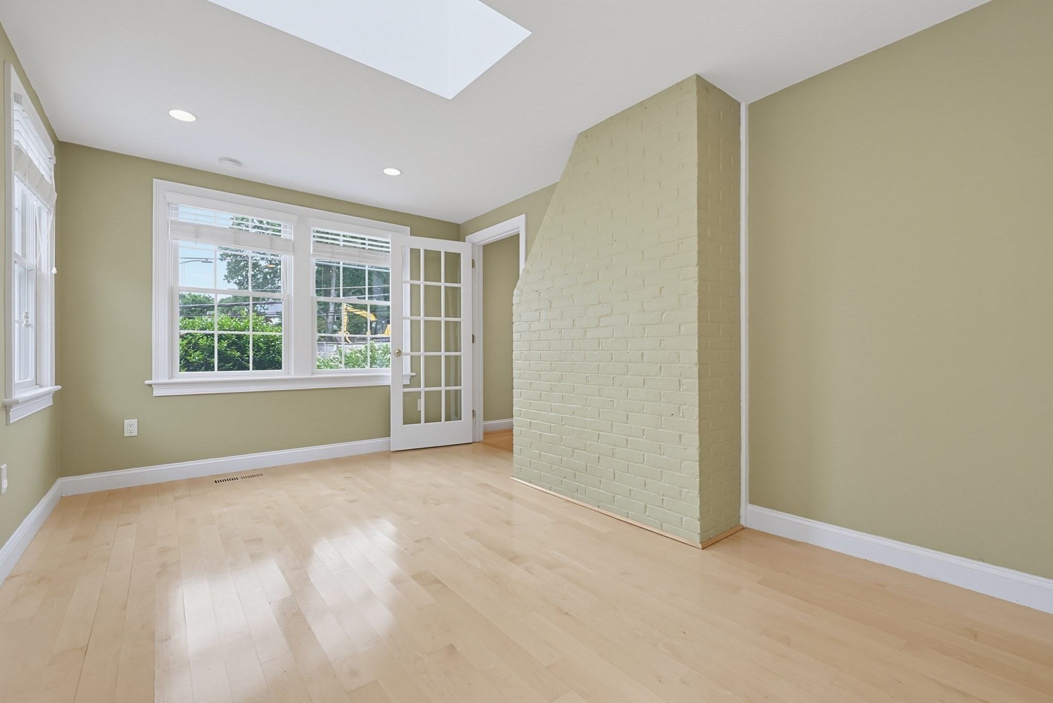 178/180 West St Property Photo 6