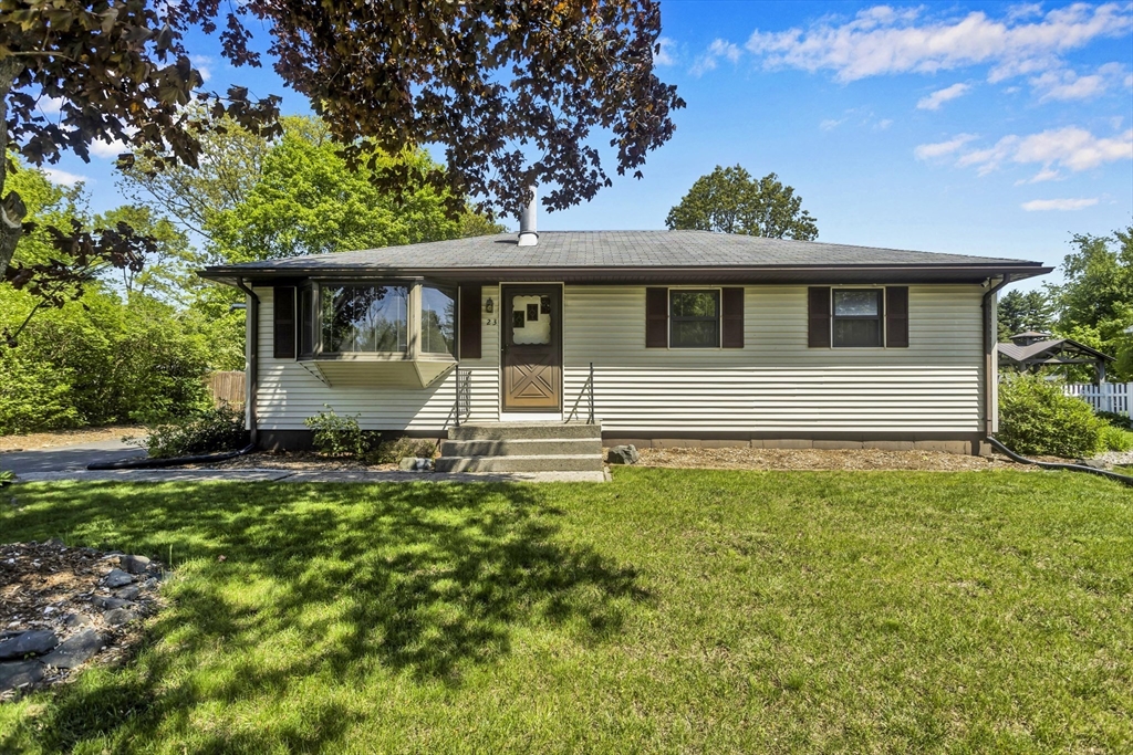 23 Beyer Dr Property Photo 1