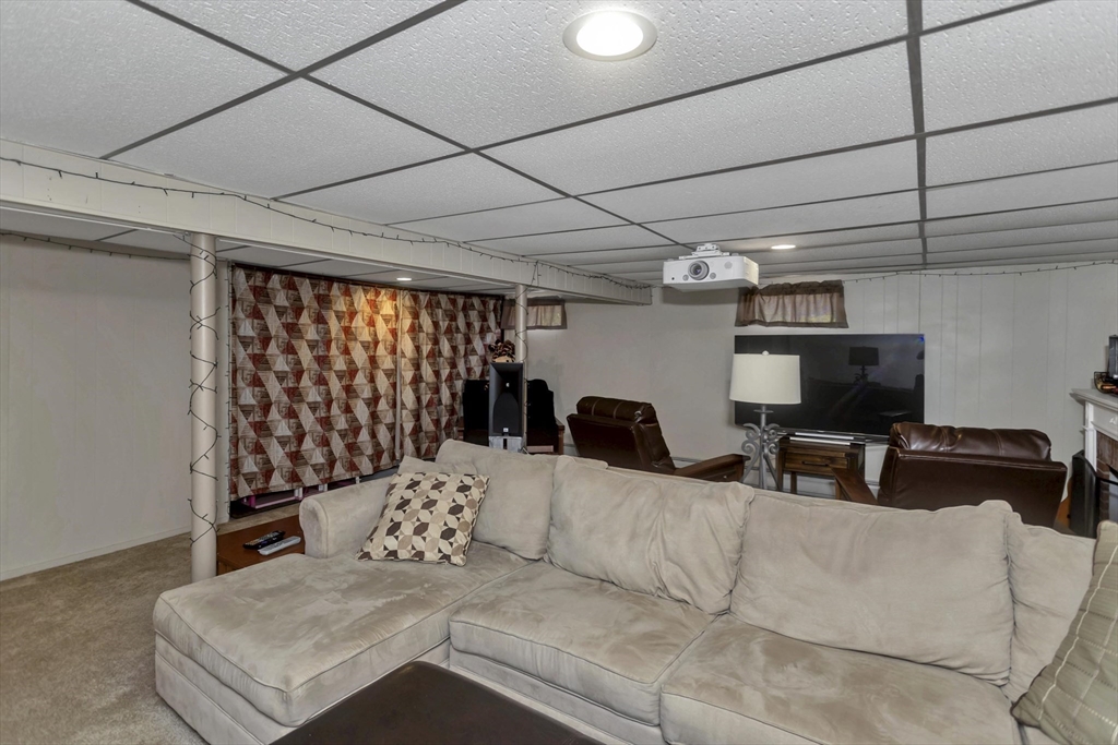 23 Beyer Dr Property Photo 16