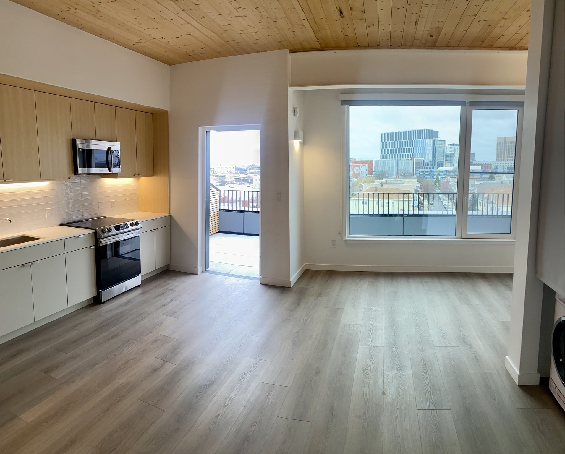 154 Broadway # 502 Property Photo 1
