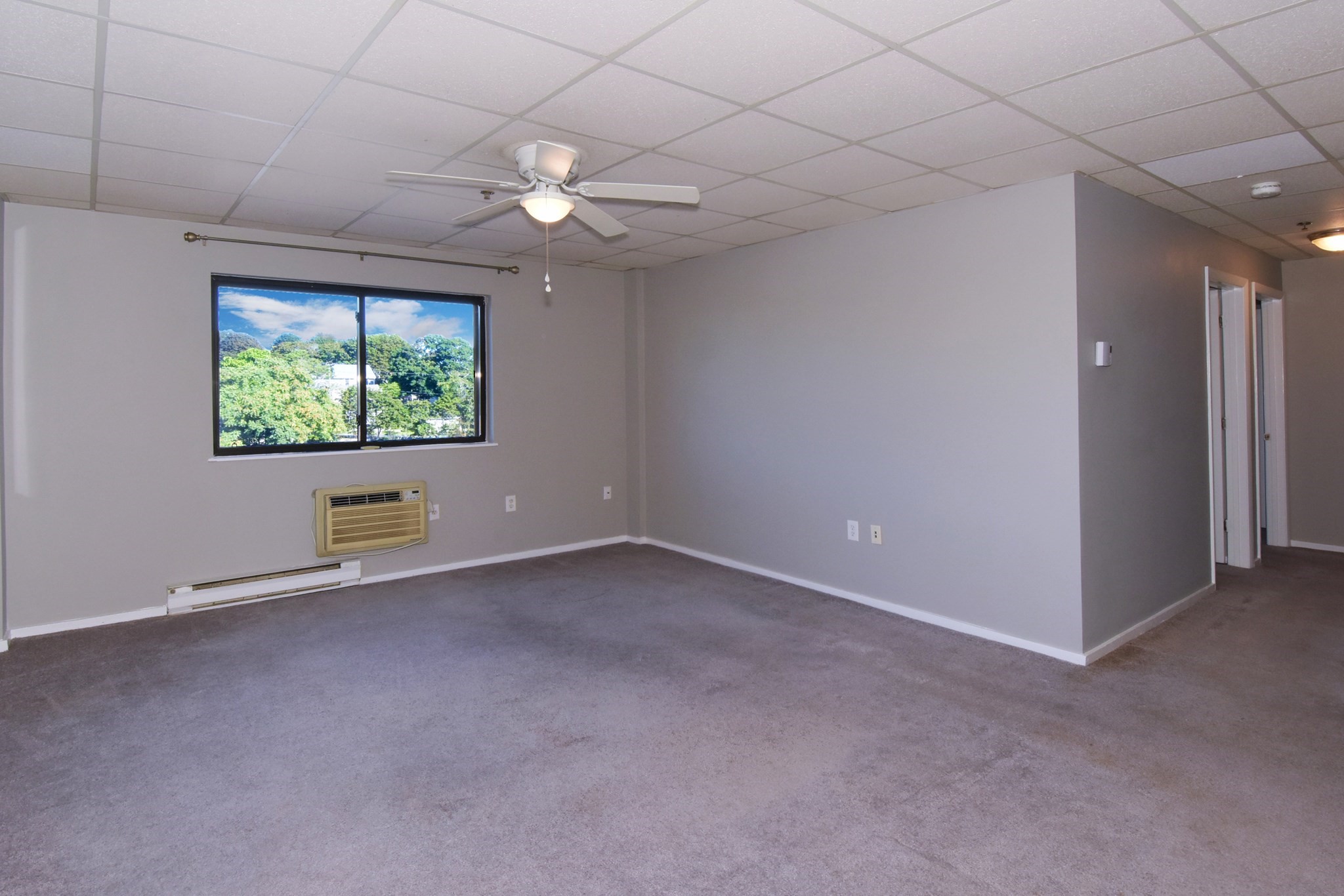 64 Foster St # 301 Property Photo 4