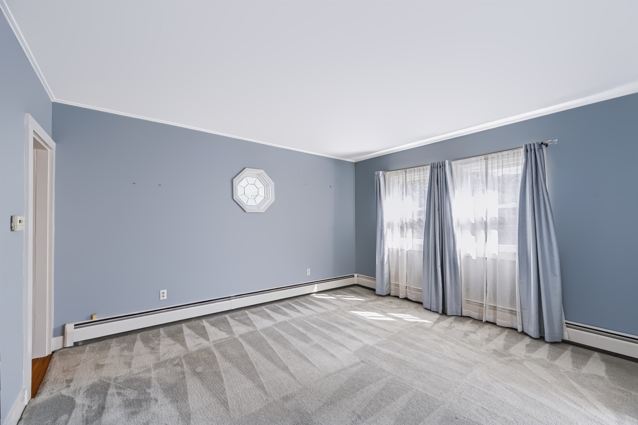 64 Locust St Property Photo 13