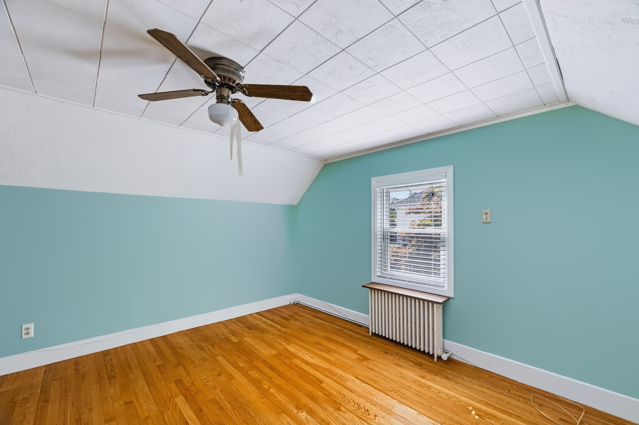 64 Locust St Property Photo 24