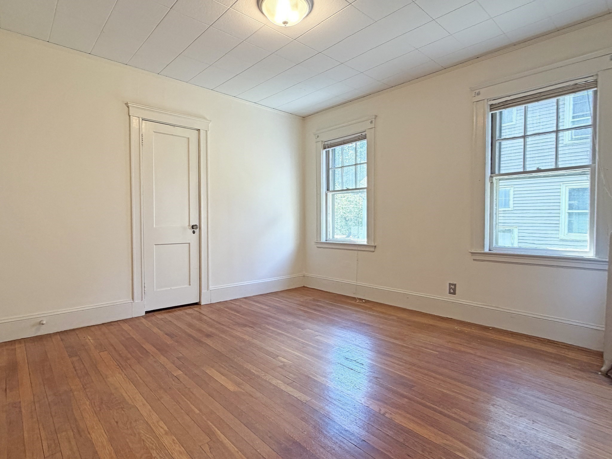 227-229 Tremont St Property Photo 15