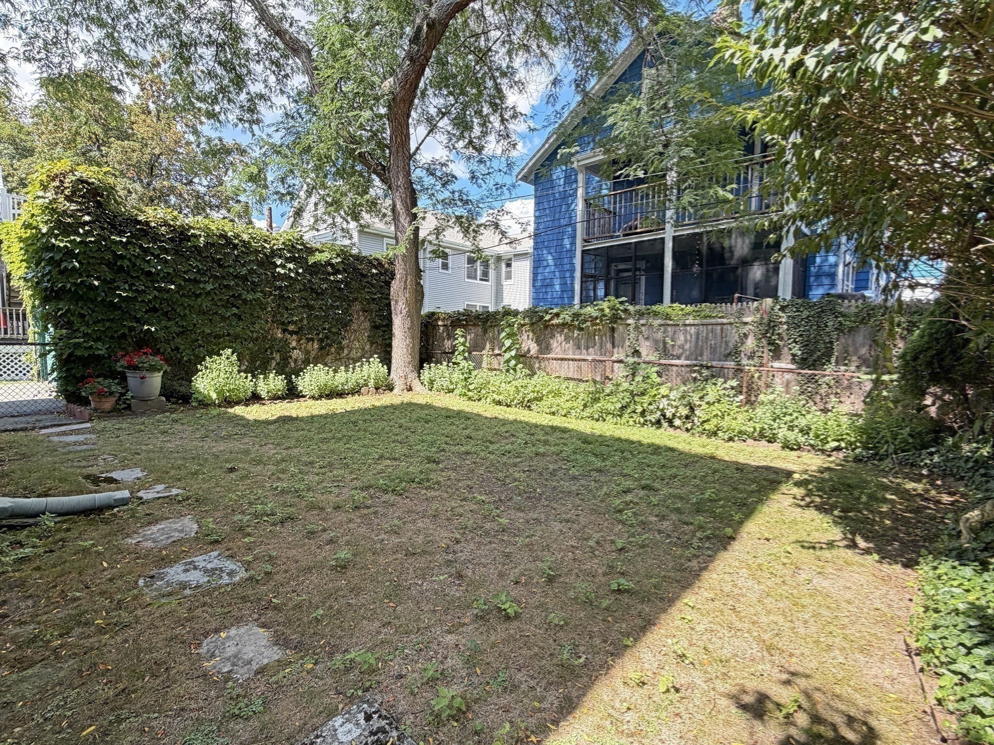 227-229 Tremont St Property Photo 31