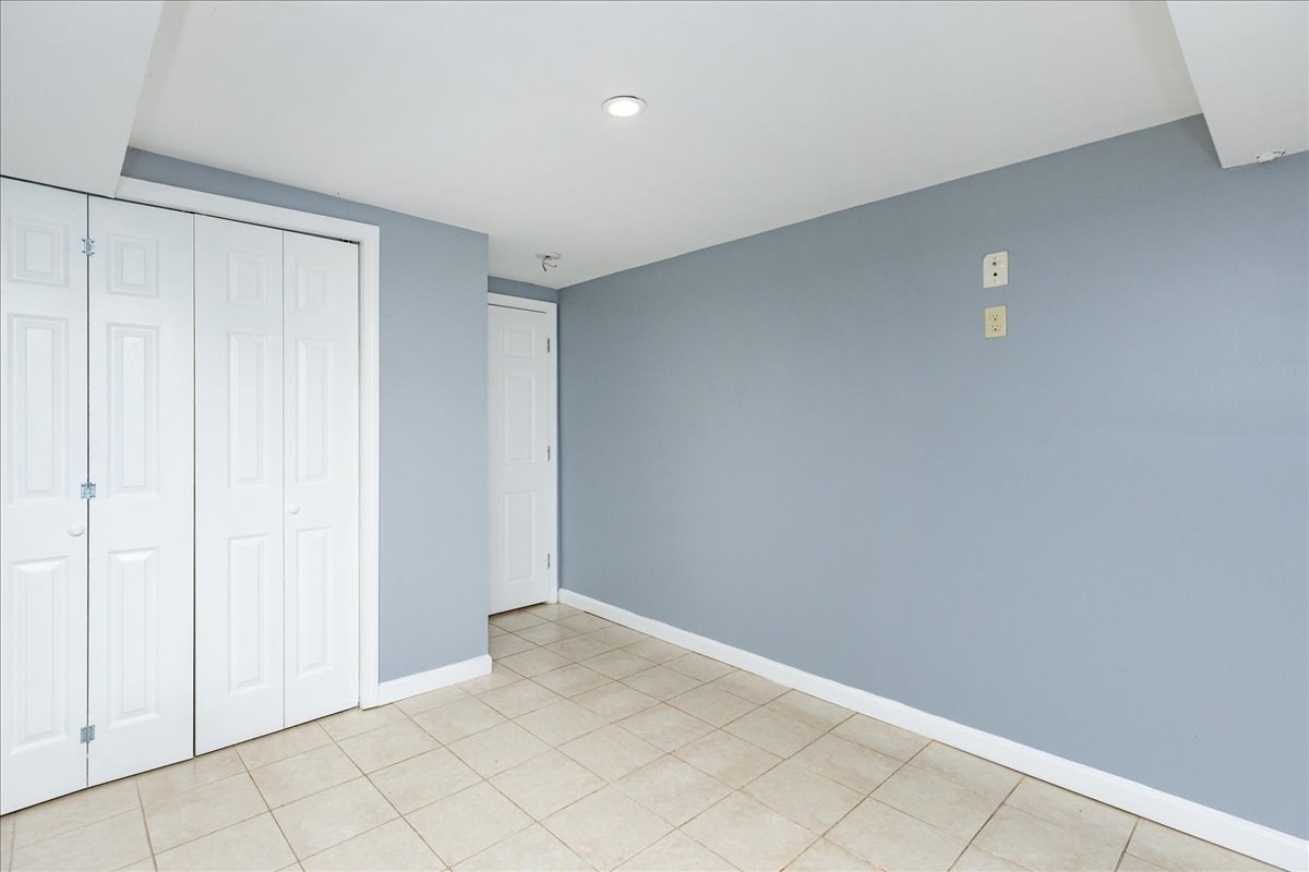98 Pleasant View St Property Photo 26