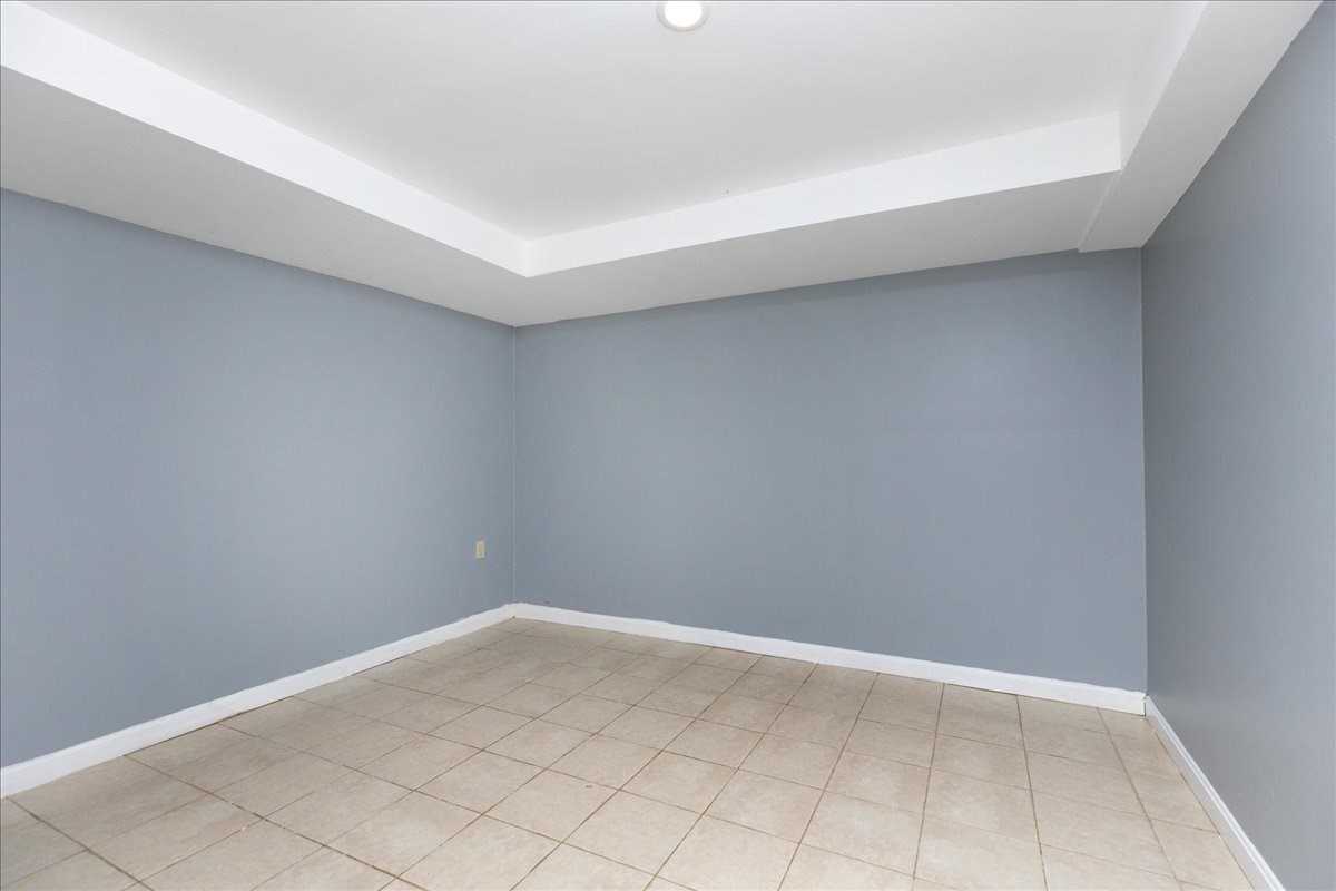 98 Pleasant View St Property Photo 27