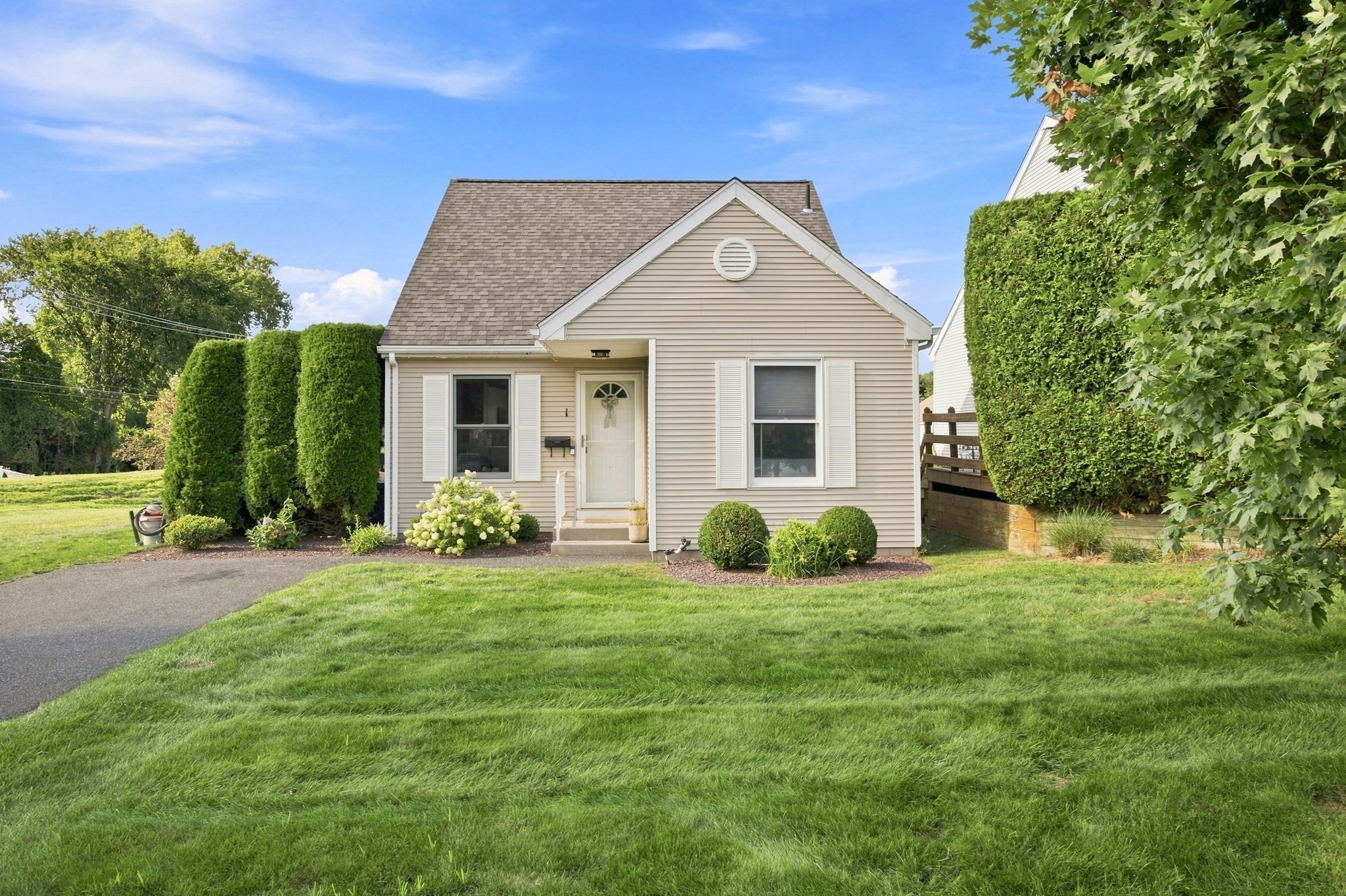 1 Alvord Pl # 1 Property Photo 1
