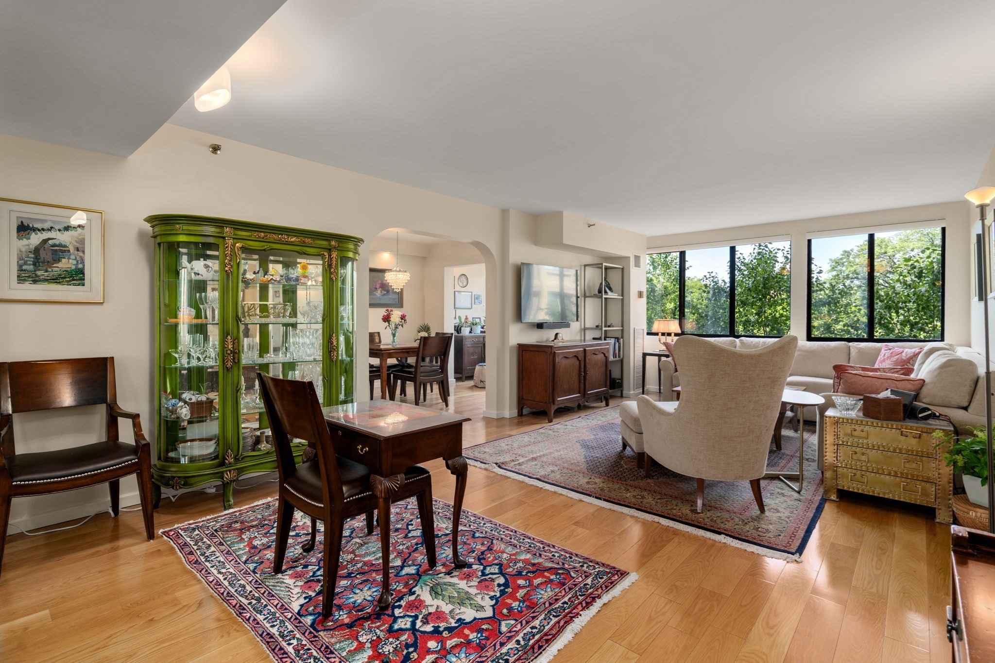 1731 Beacon Street # 402 Property Photo 2
