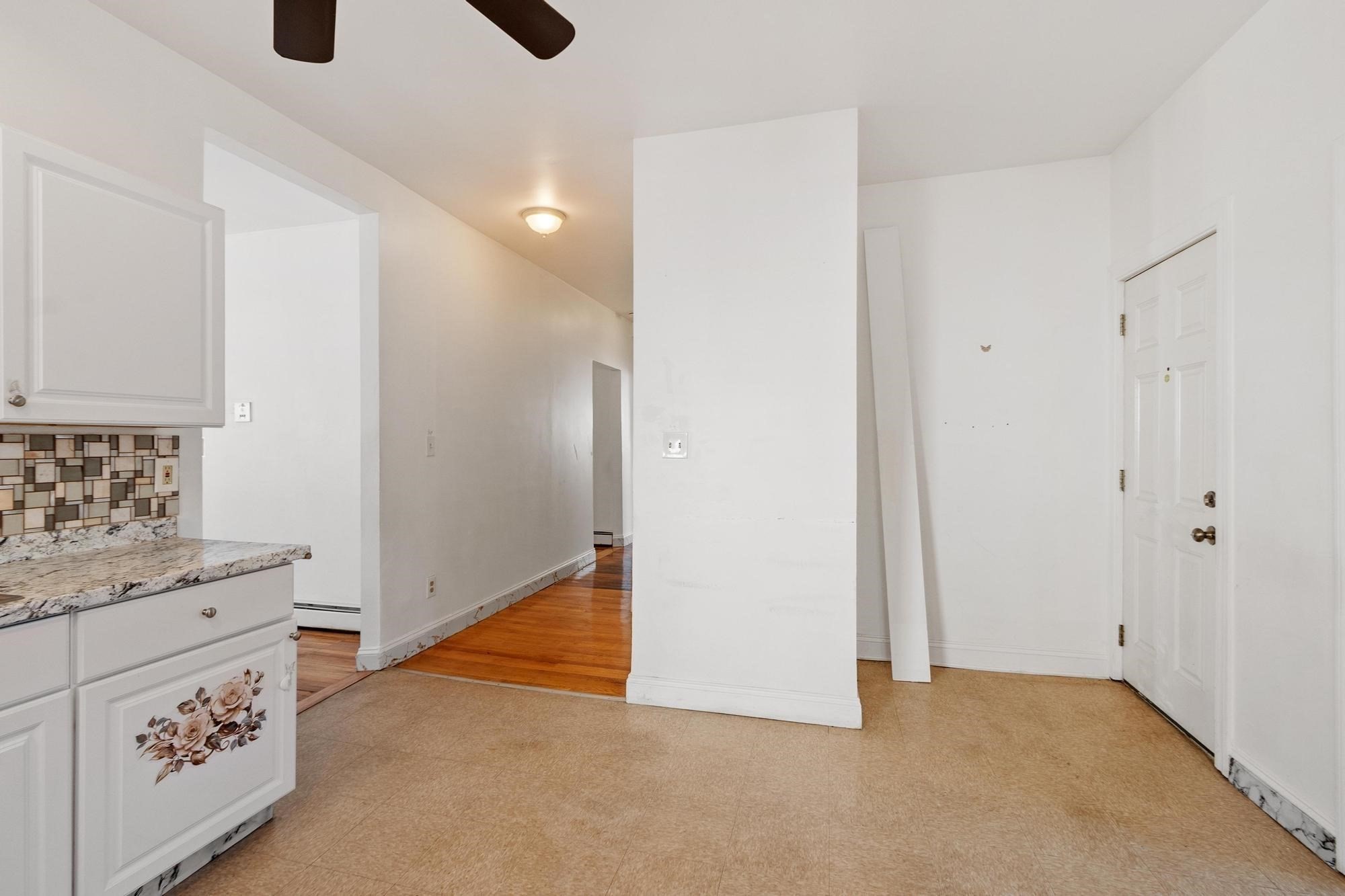 107 Hollingsworth St Property Photo 20