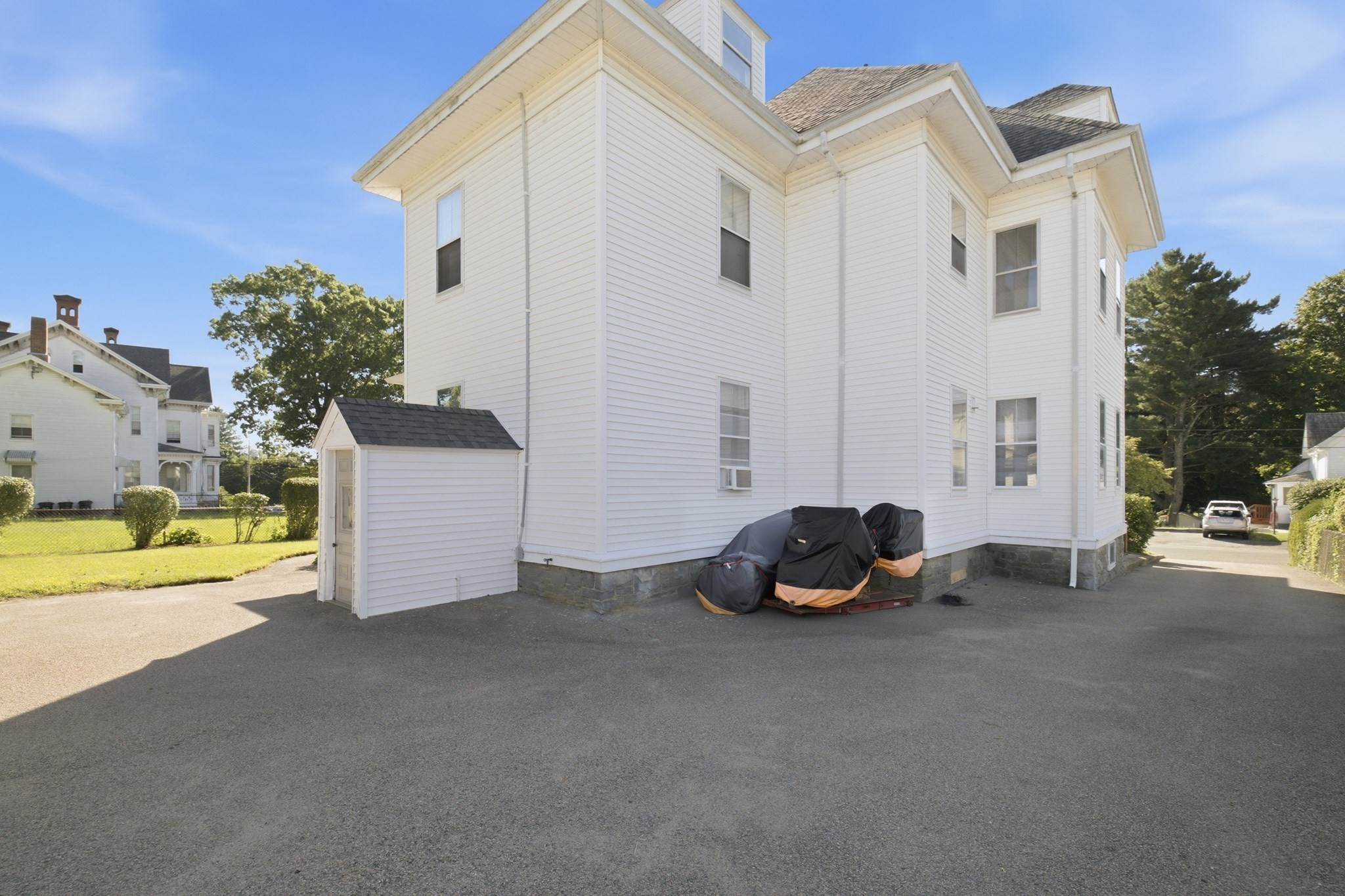 9 Orchard Street Property Photo 7