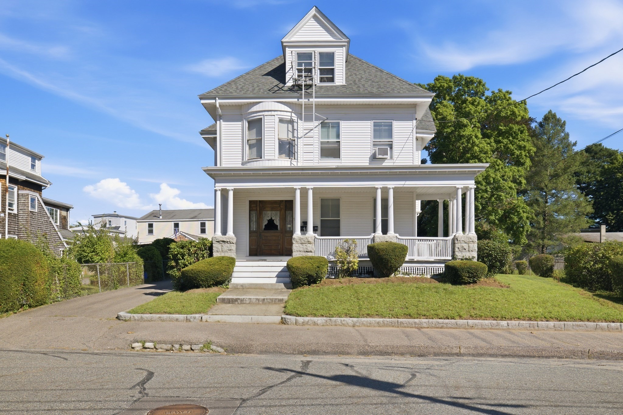 9 Orchard Street Property Photo 17