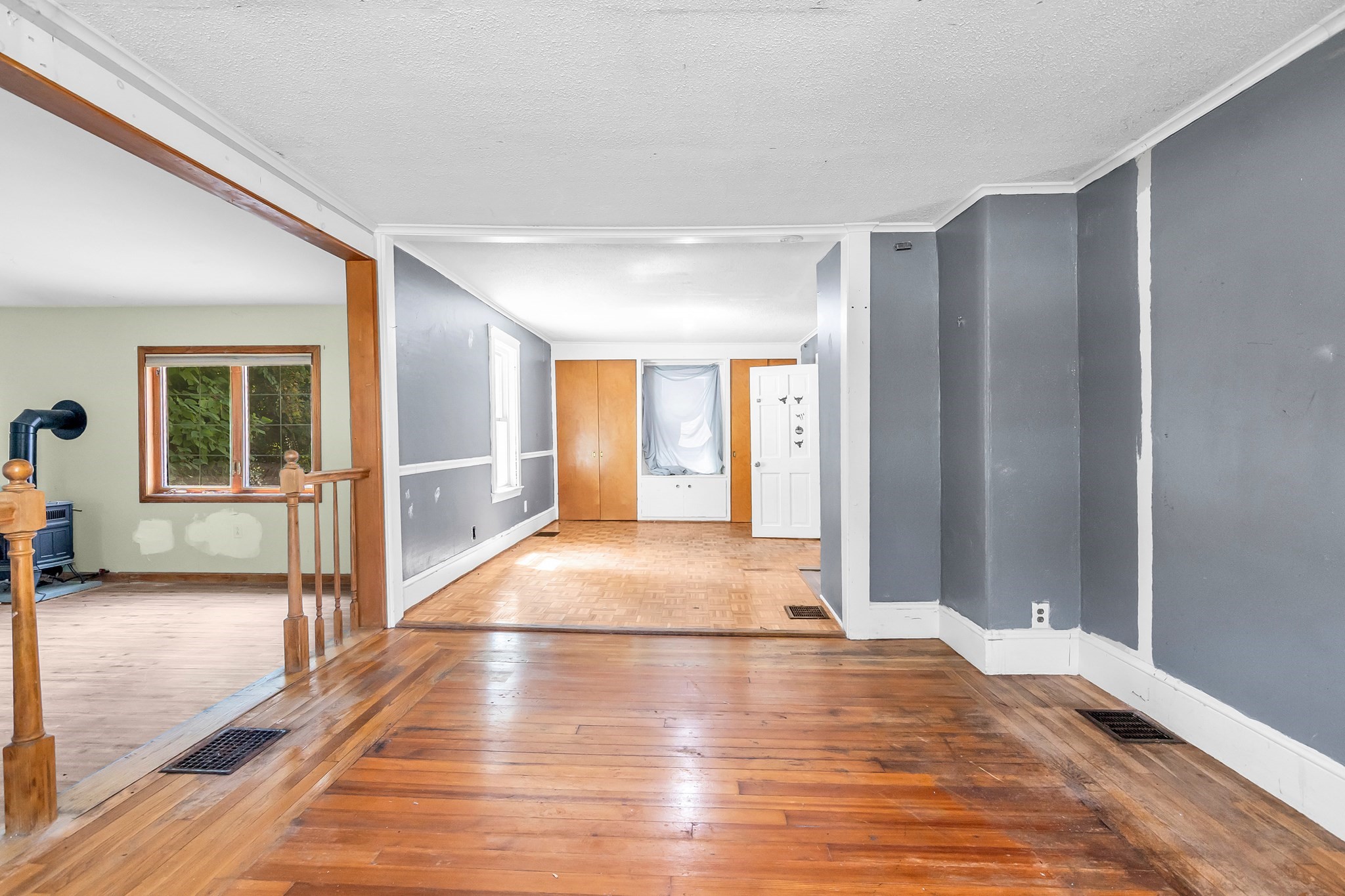 162 Main Street Property Photo 4