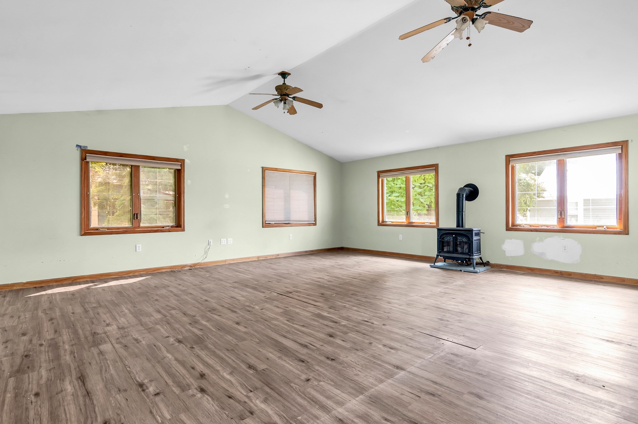 162 Main Street Property Photo 7