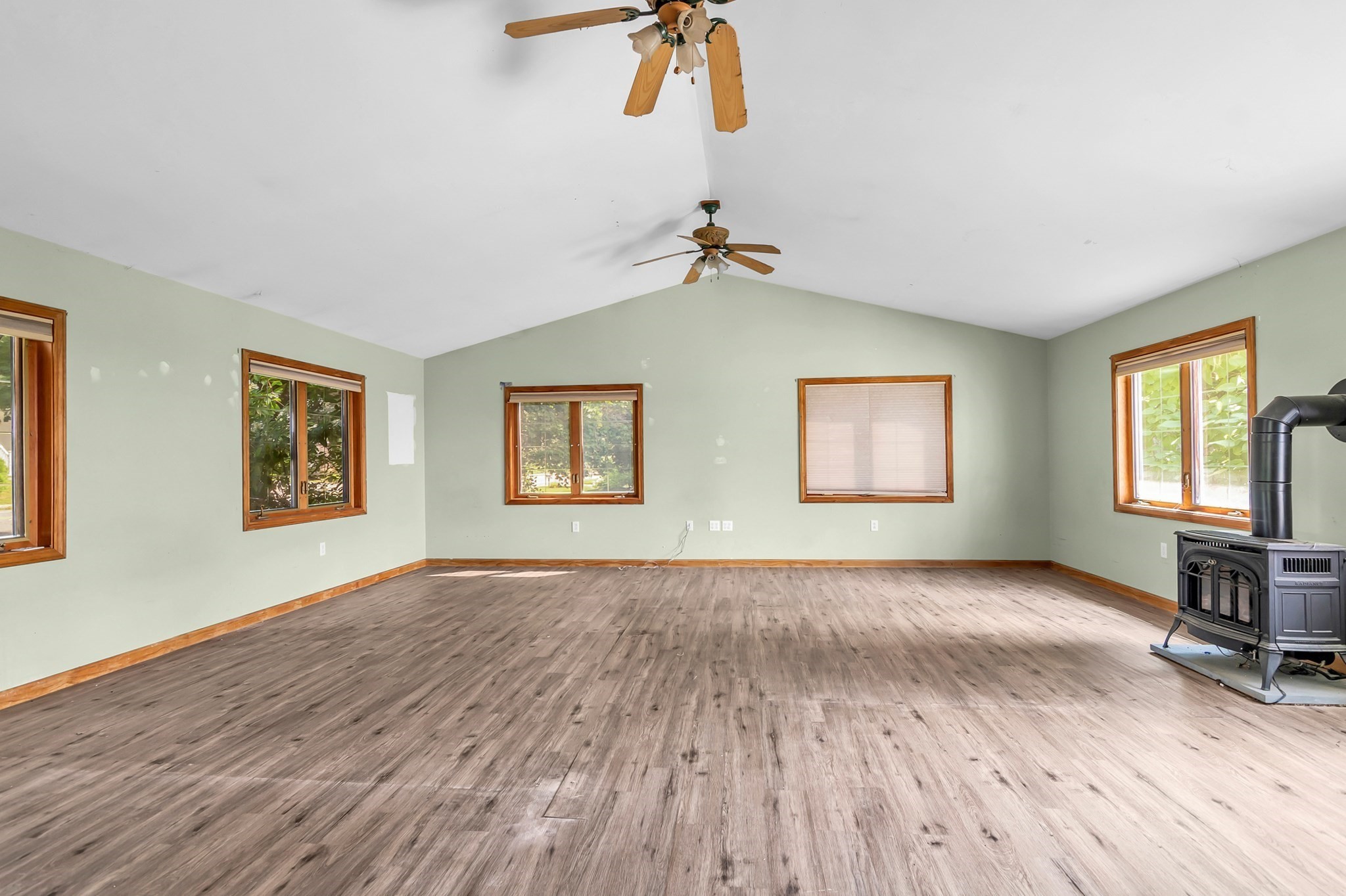 162 Main Street Property Photo 11
