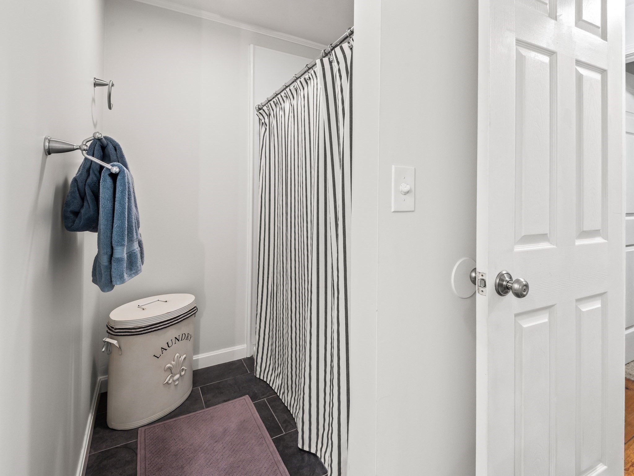 360 Wood St Property Photo 22