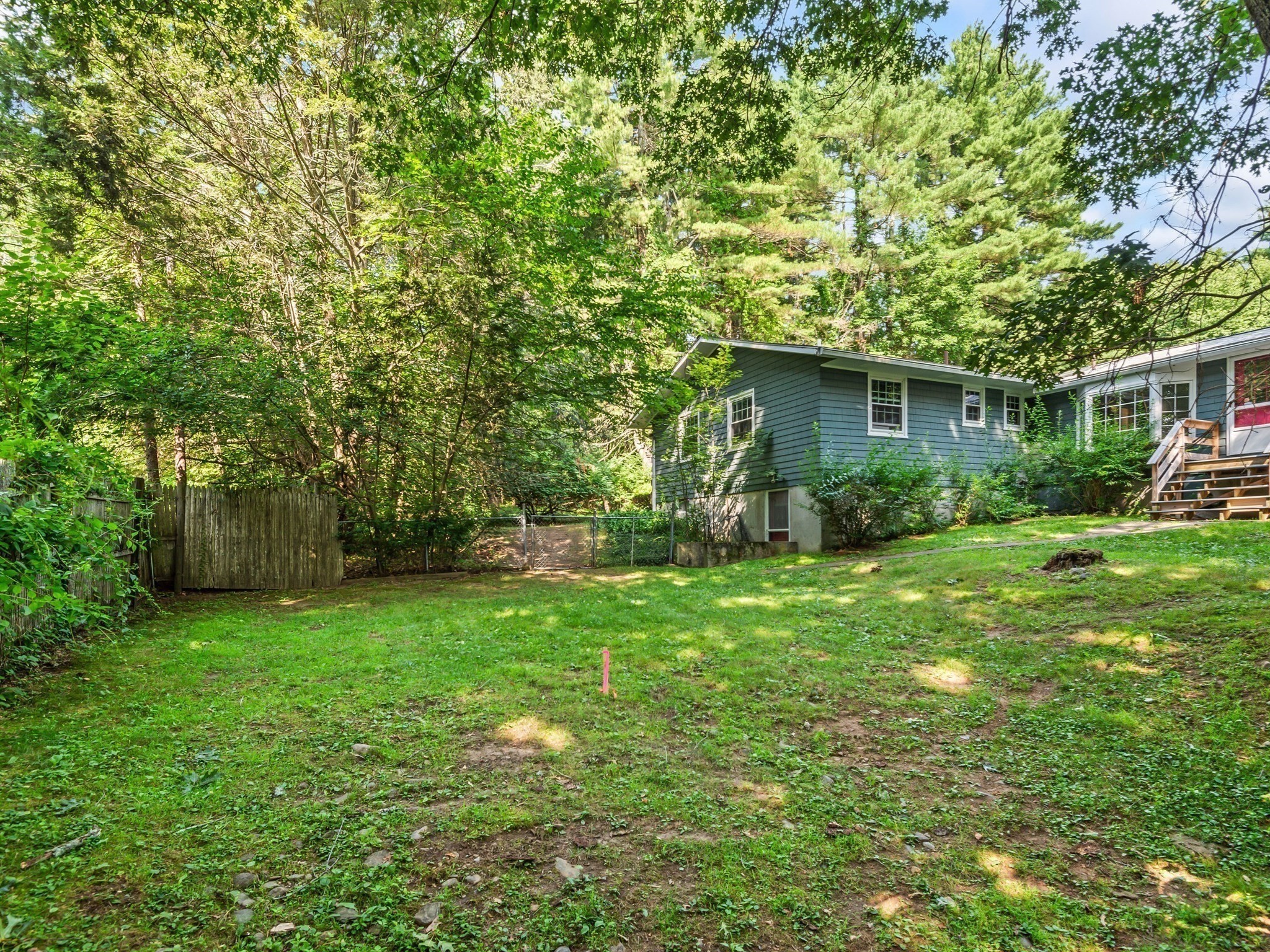 360 Wood St Property Photo 34