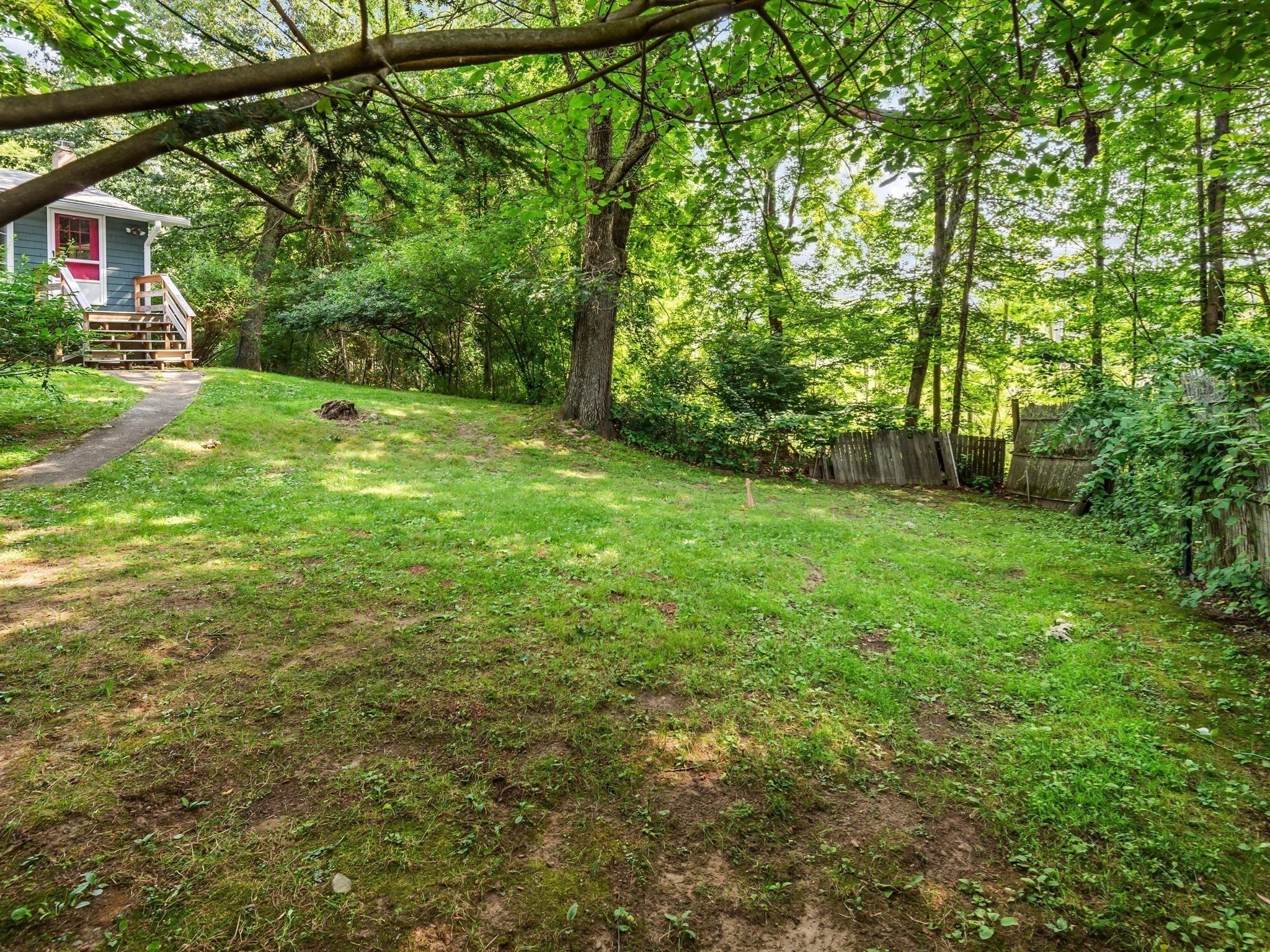 360 Wood St Property Photo 37