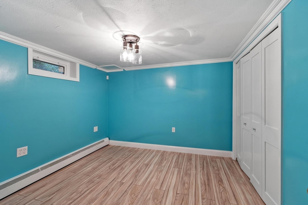 225 Golden Hill Ave Property Photo 39