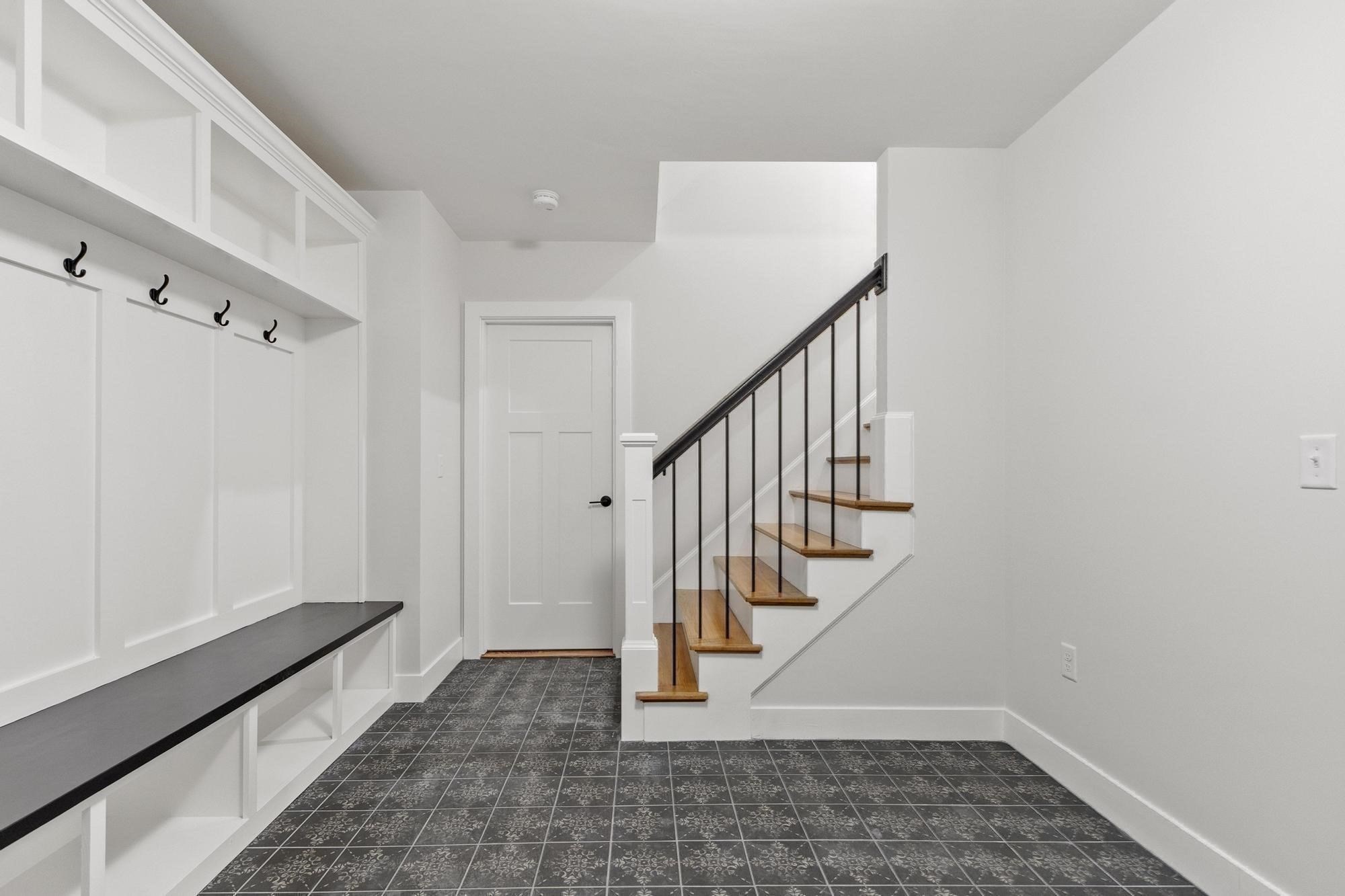 865 Johnson Street Property Photo 31