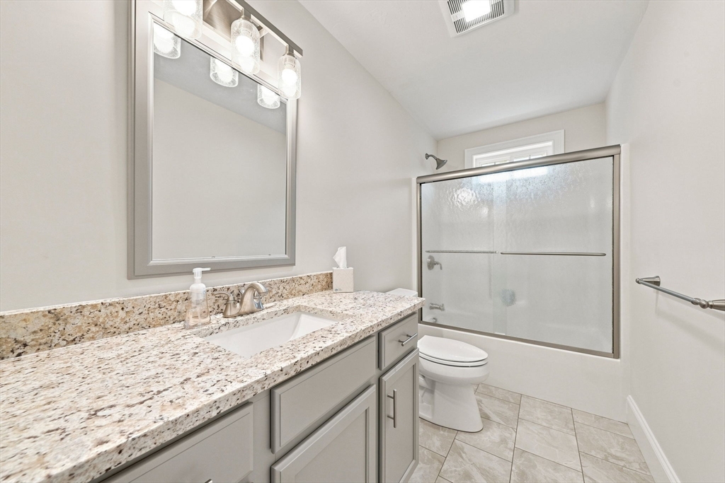 59 Waterford Cir Property Photo 11