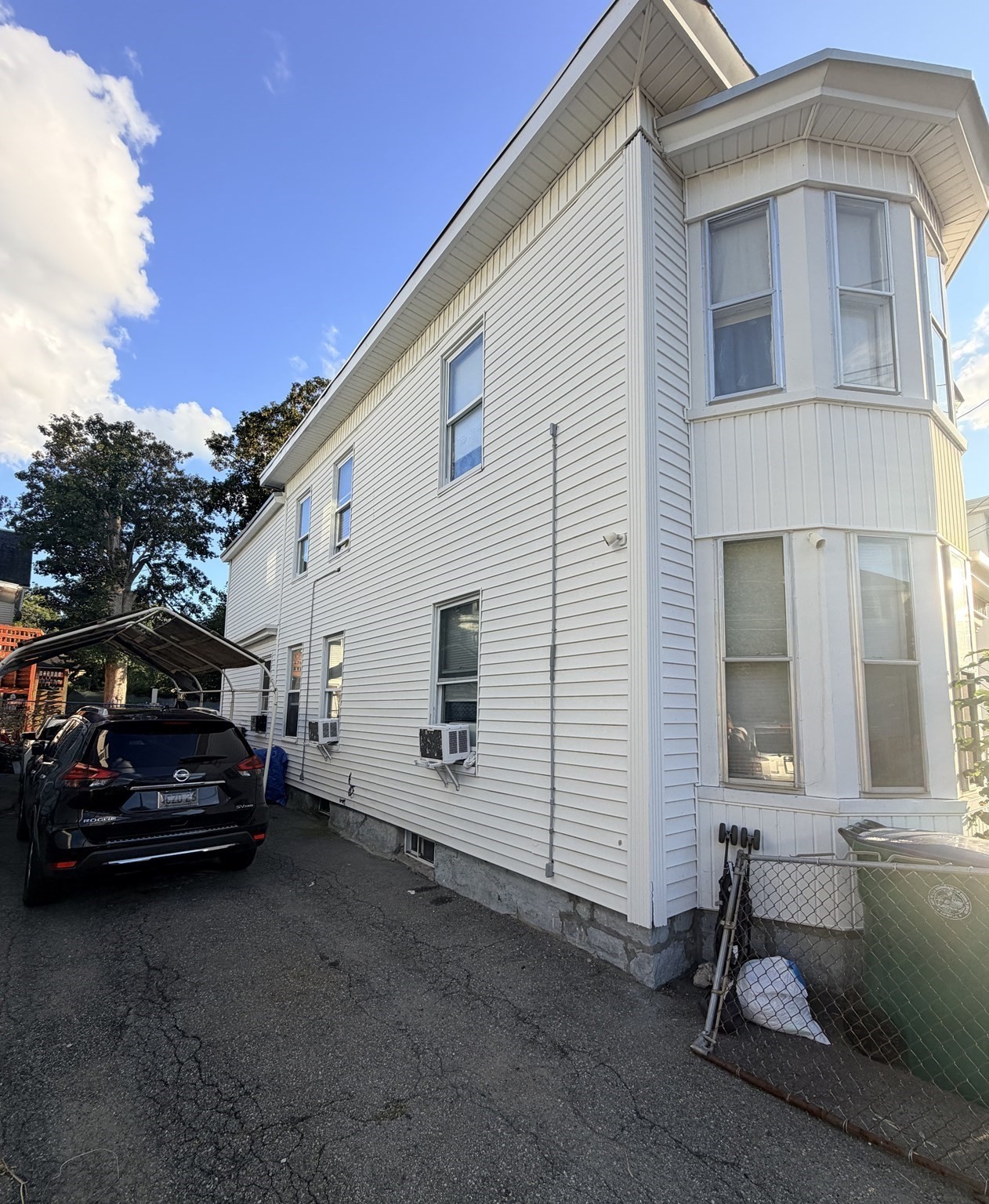 61 Pond St Property Photo 3