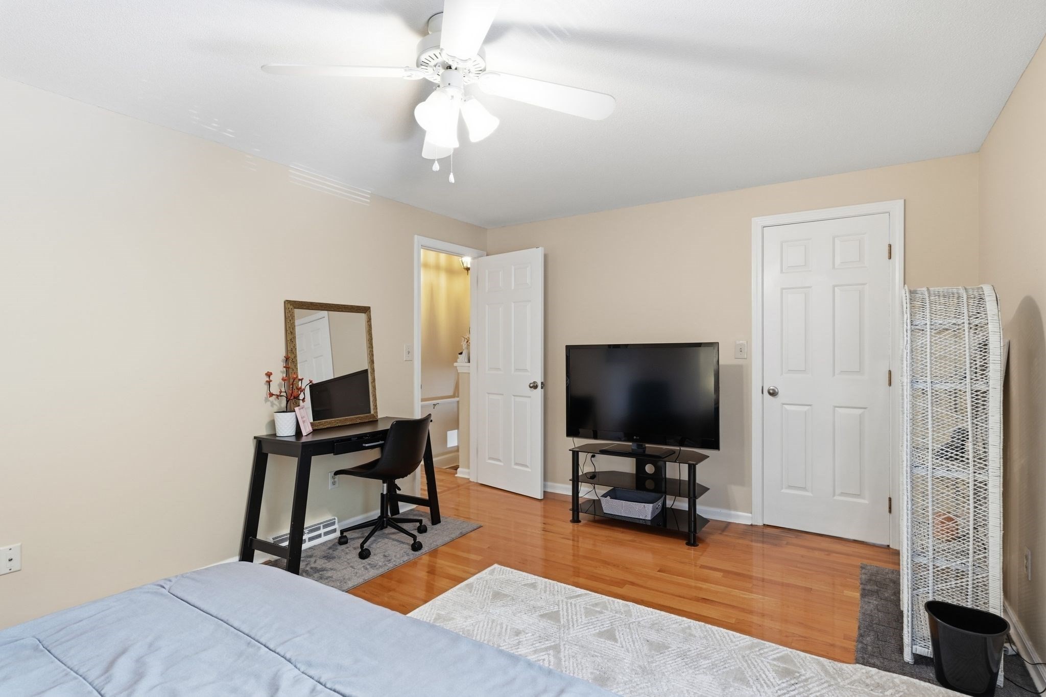 18 Mansion Woods Dr # D Property Photo 18