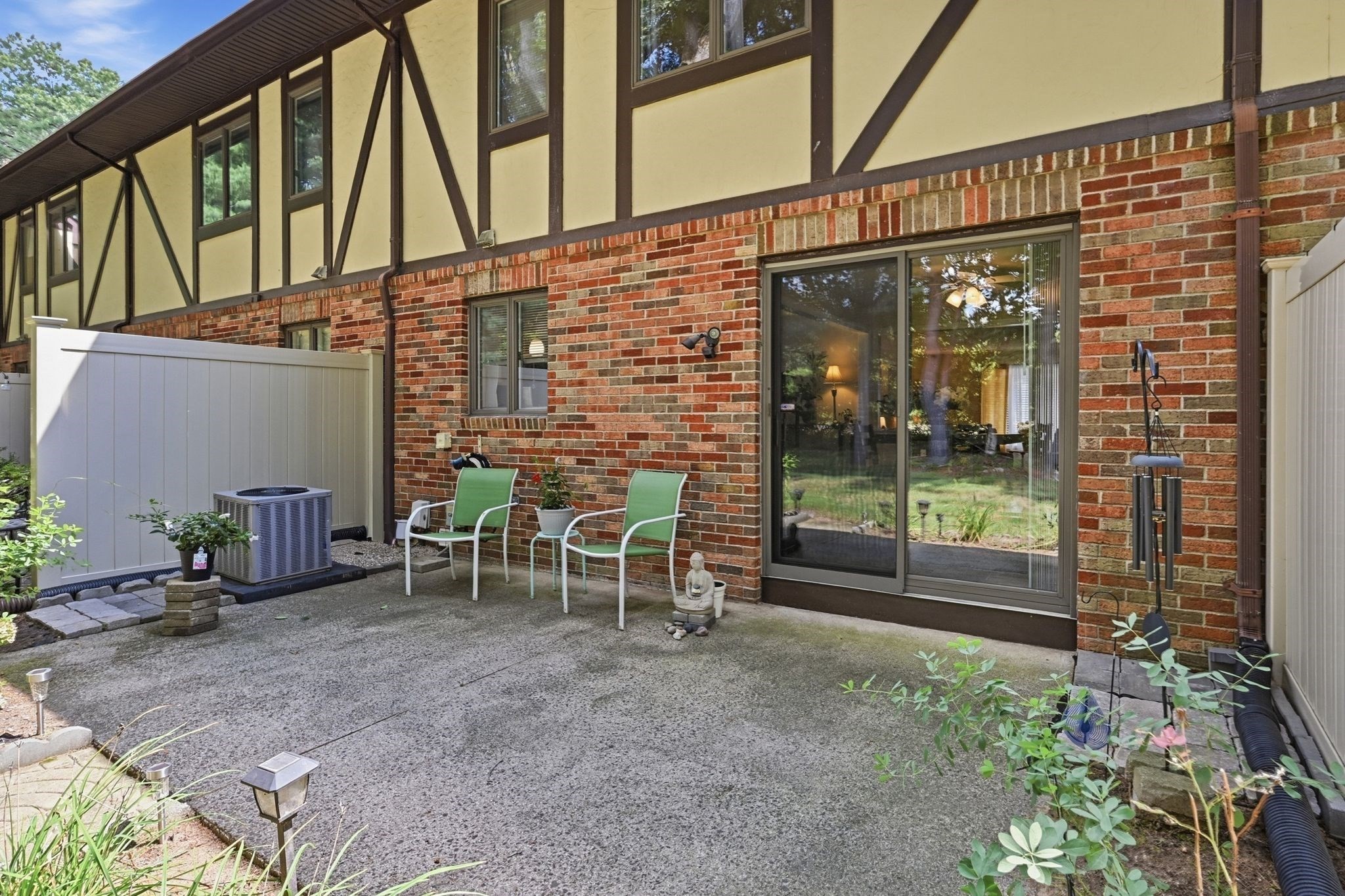 18 Mansion Woods Dr # D Property Photo 28