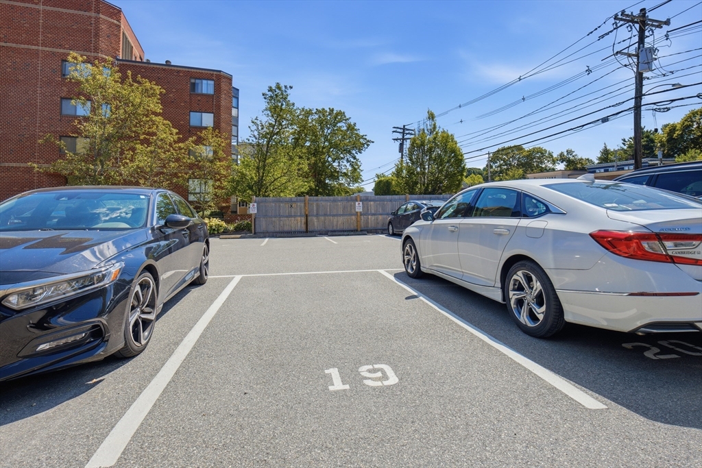 995 Massachusetts Ave # 206 Property Photo 24