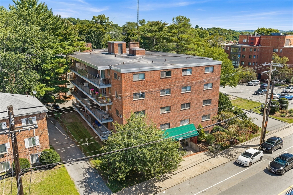 995 Massachusetts Ave # 206 Property Photo 25