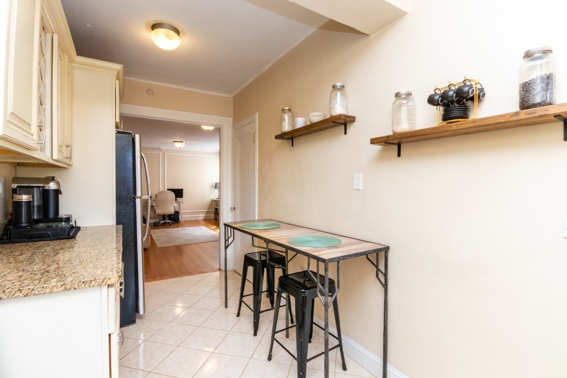 1450 Beacon St # 603 Property Photo 4