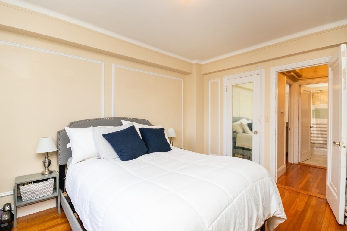 1450 Beacon St # 603 Property Photo 12