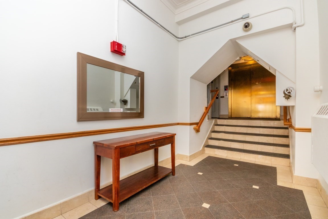 1450 Beacon St # 603 Property Photo 22