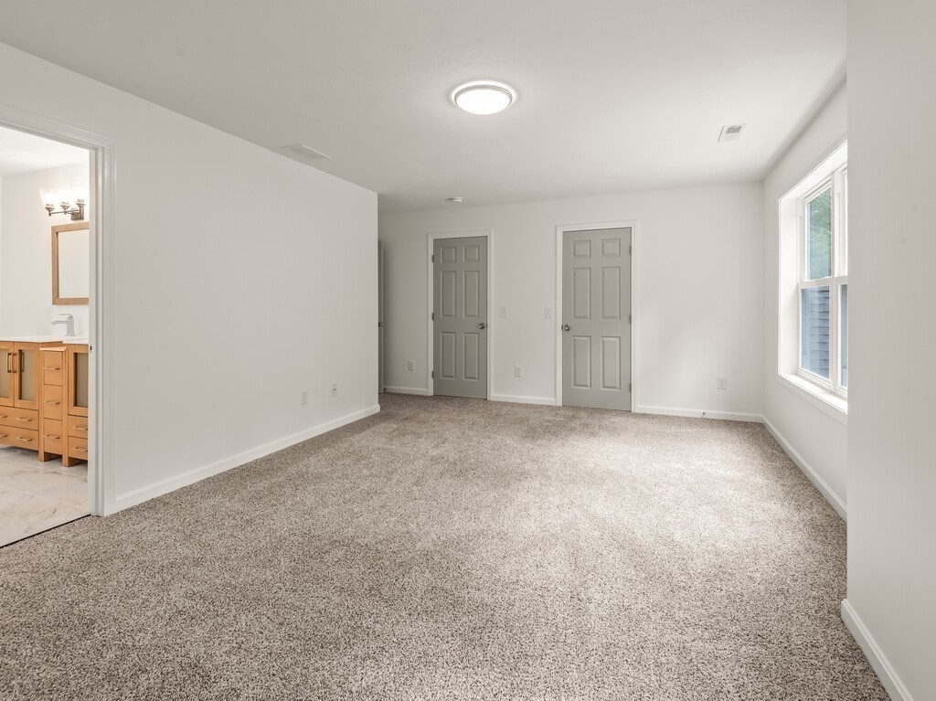 53 Coughlin Property Photo 28