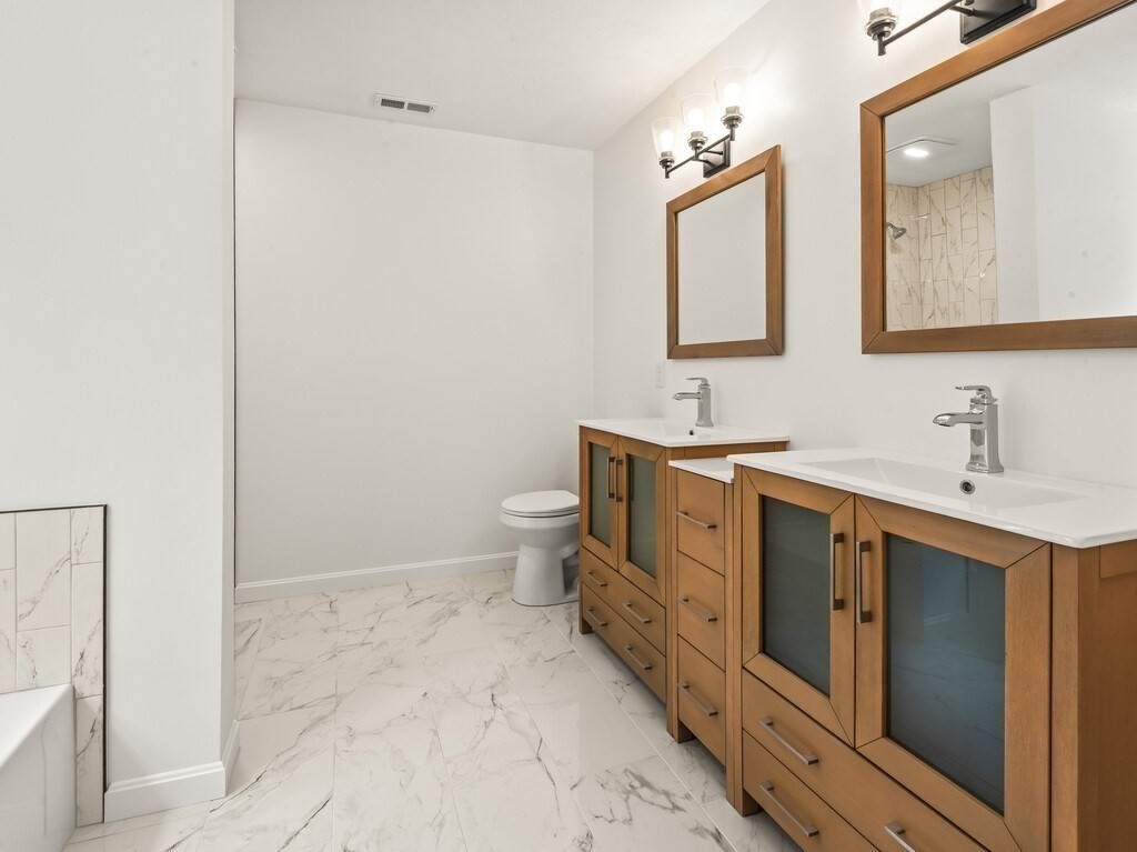 53 Coughlin Property Photo 31