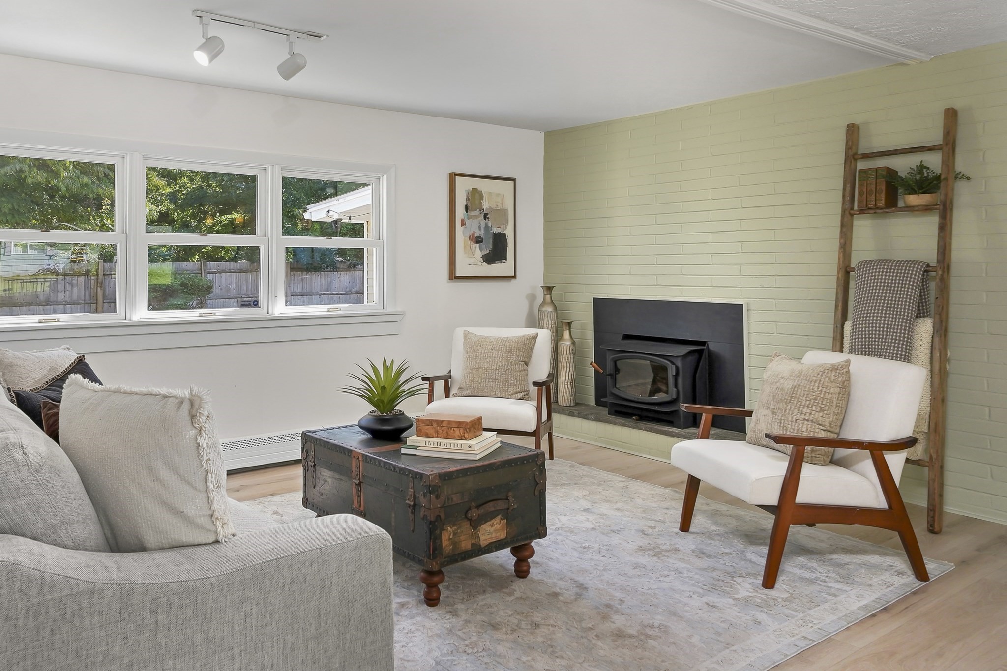 4 Nadine Road Property Photo 5