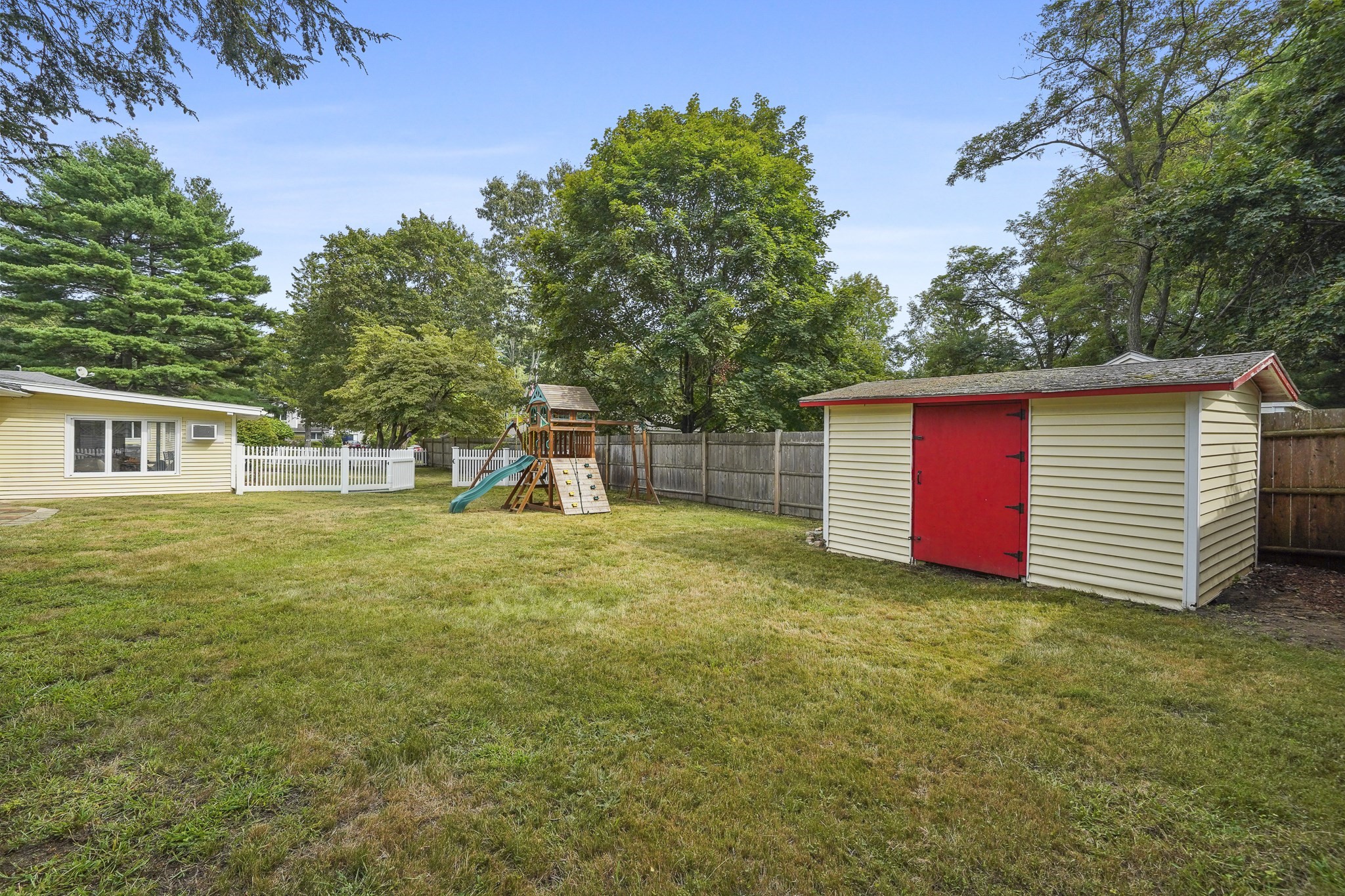 4 Nadine Road Property Photo 33