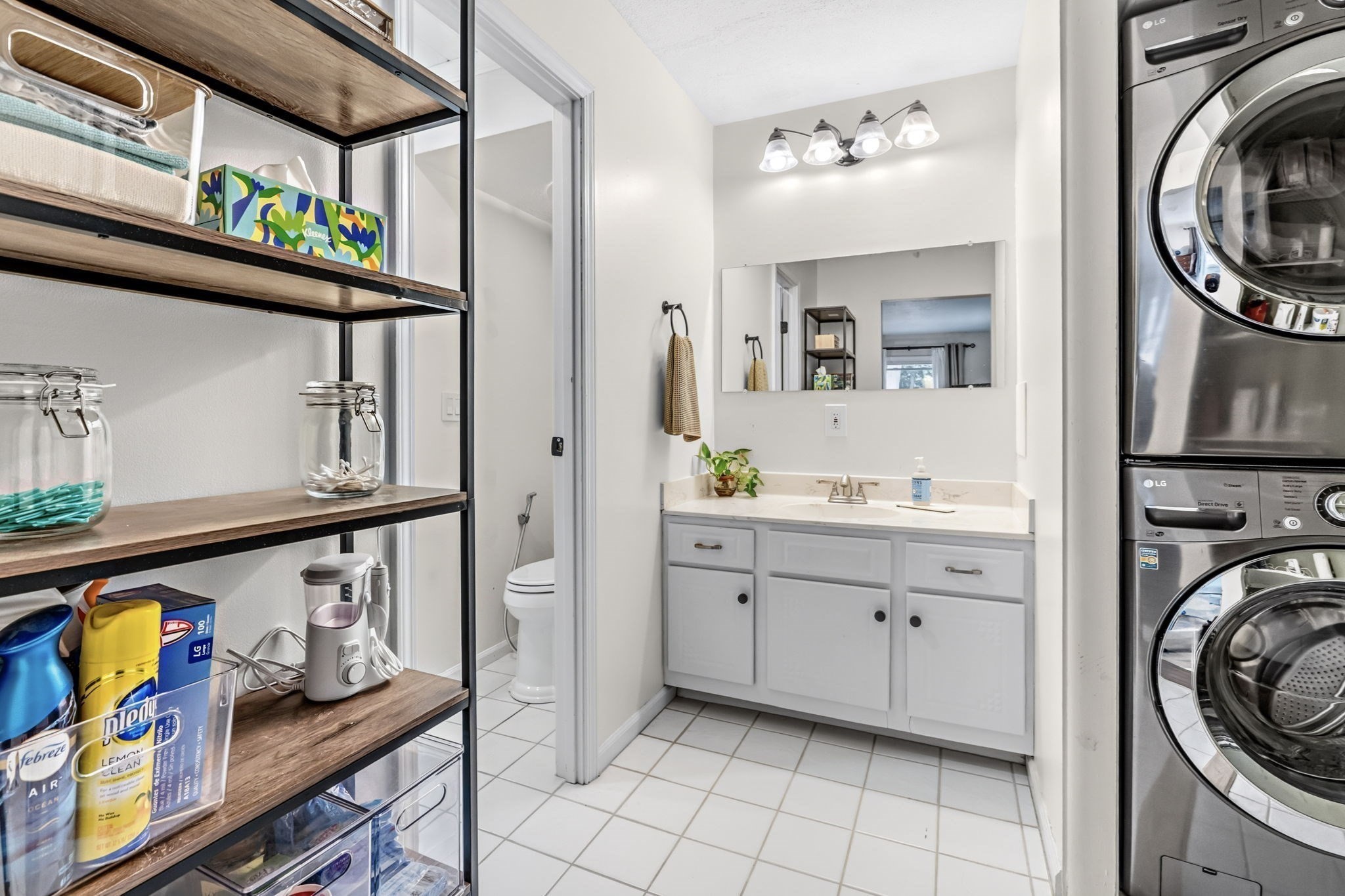 30 Halifax Ct # G Property Photo 12