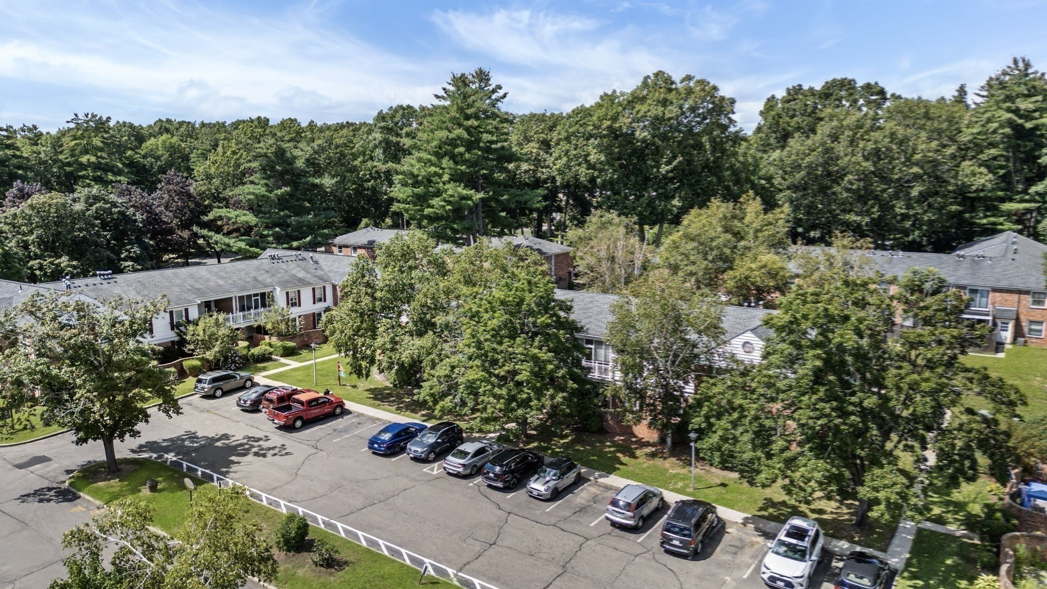 30 Halifax Ct # G Property Photo 27