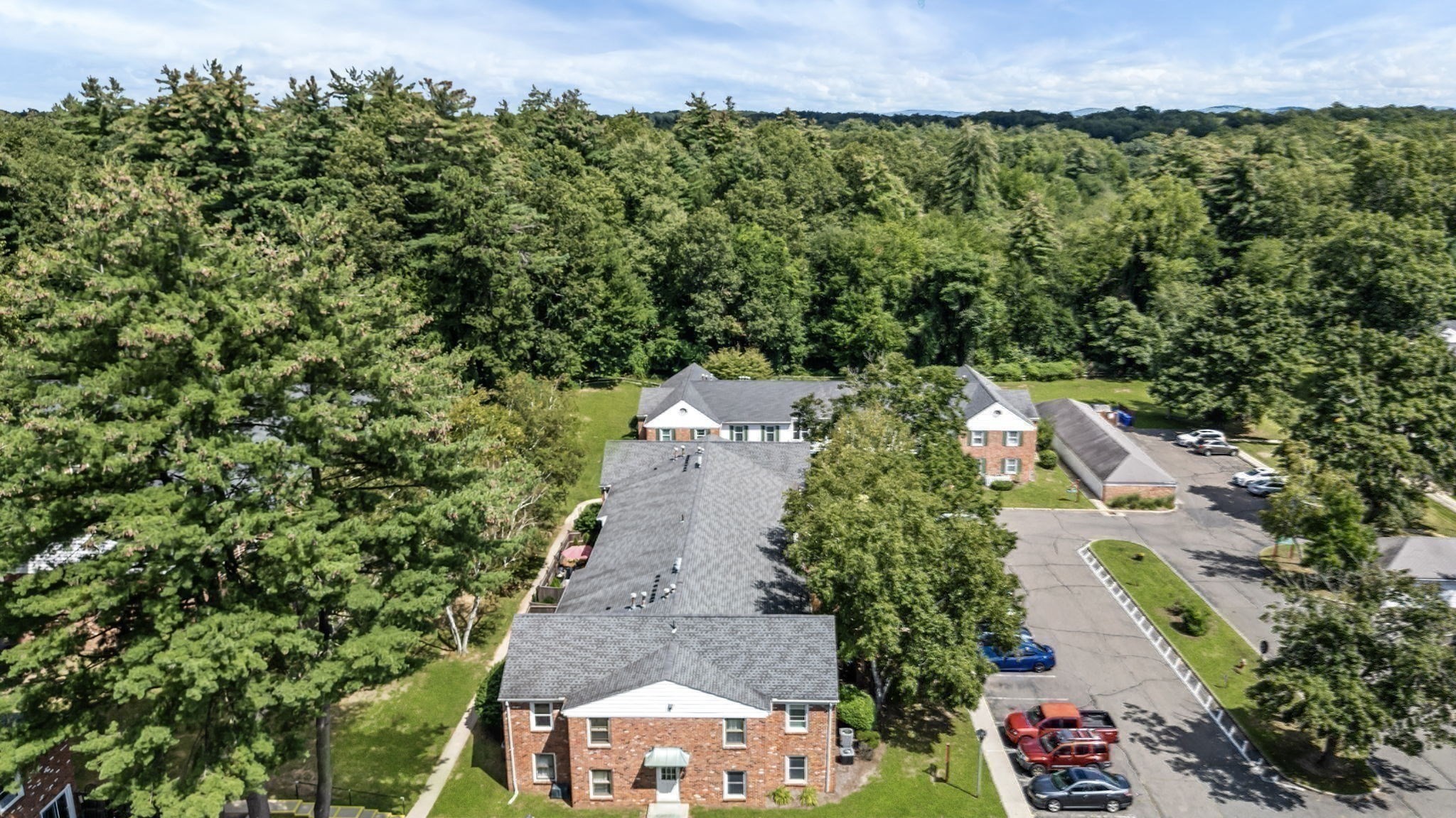 30 Halifax Ct # G Property Photo 28