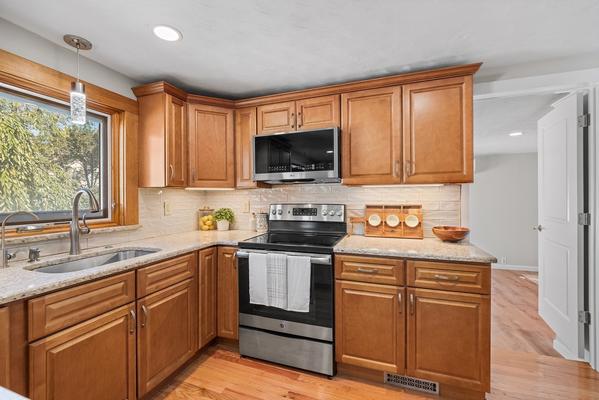 7 Puritan Rd Property Photo 12