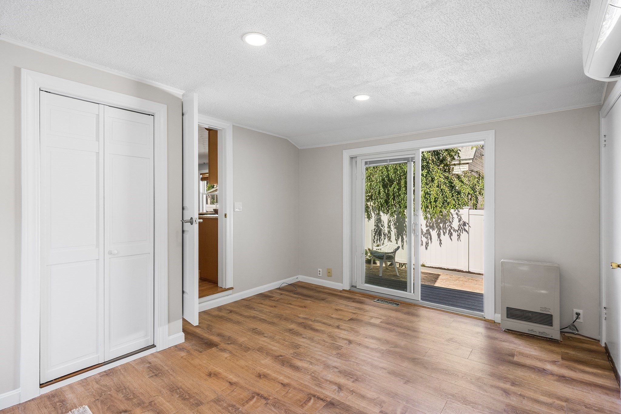 7 Puritan Rd Property Photo 22