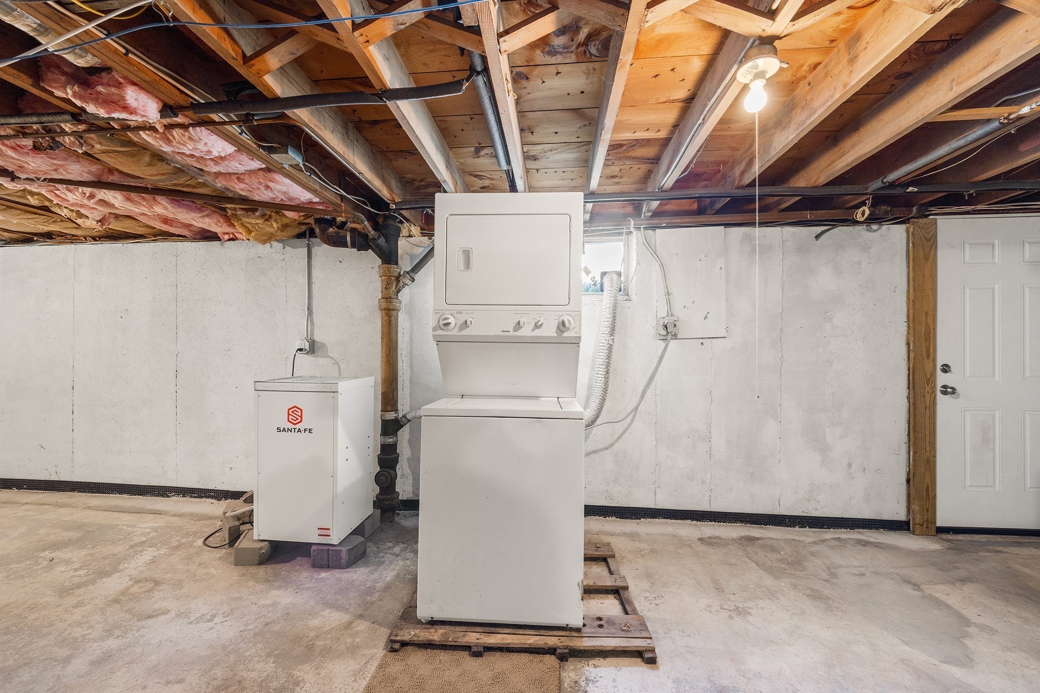 7 Puritan Rd Property Photo 24