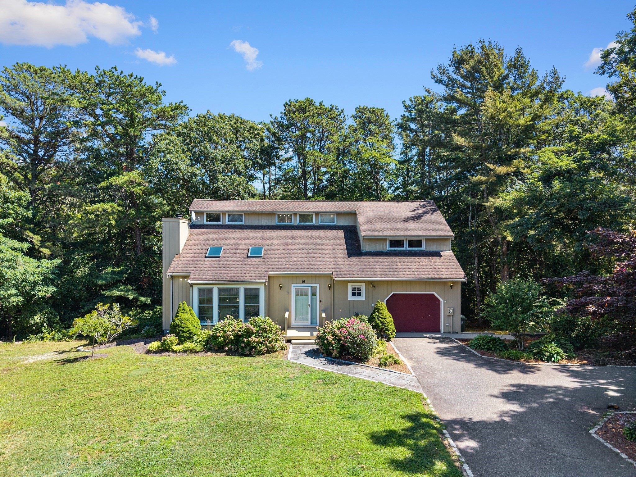 16 Alder Lane Property Photo 1