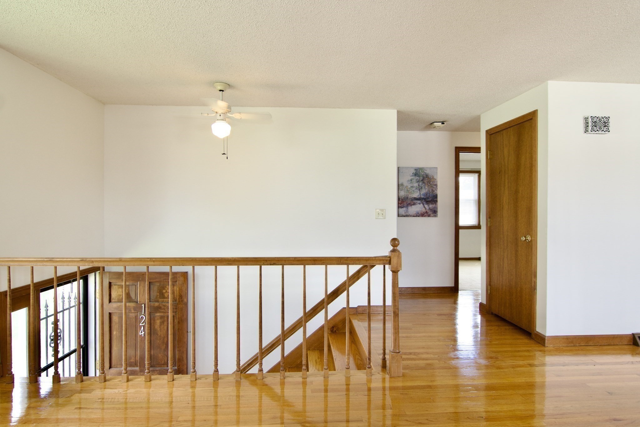 124 Mazarin Property Photo 5