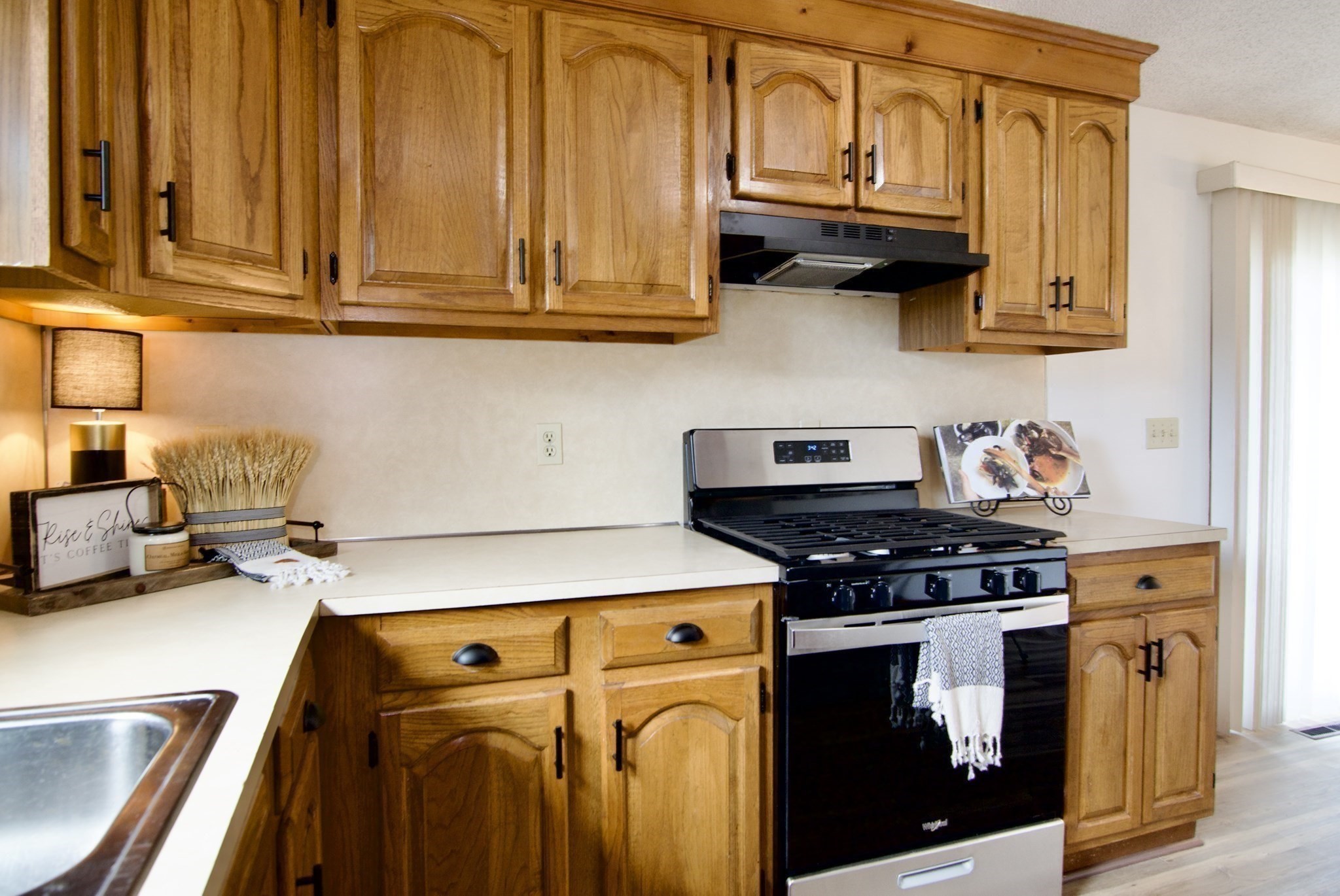 124 Mazarin Property Photo 10