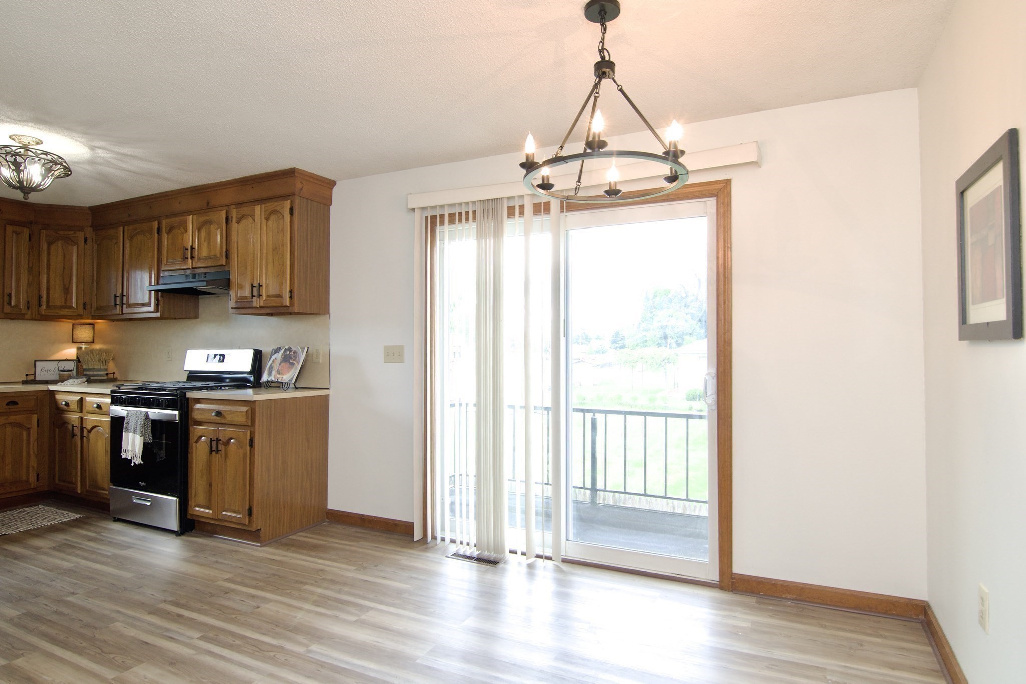 124 Mazarin Property Photo 12